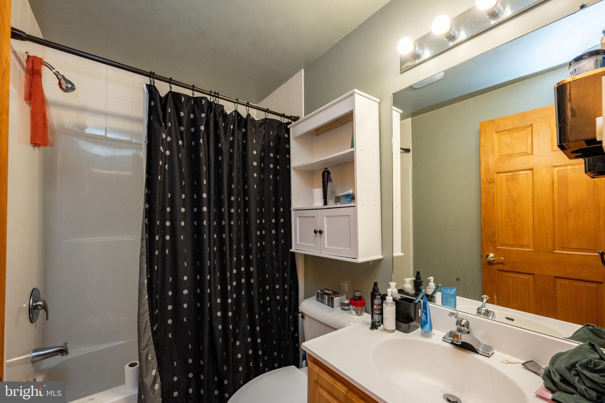 APPALACHIAN VILLAGE - Residential