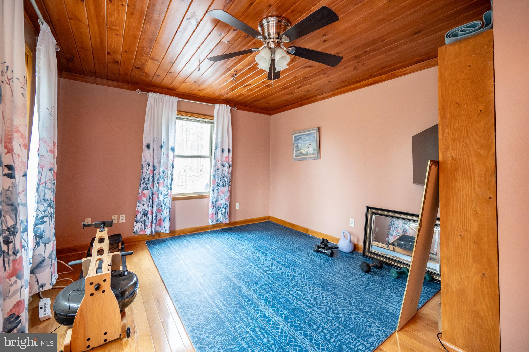 APPALACHIAN VILLAGE - Residential