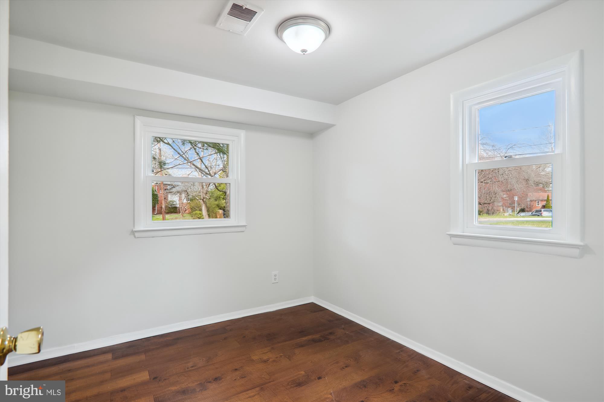 NORTHWEST BRANCH ESTATES - Residential