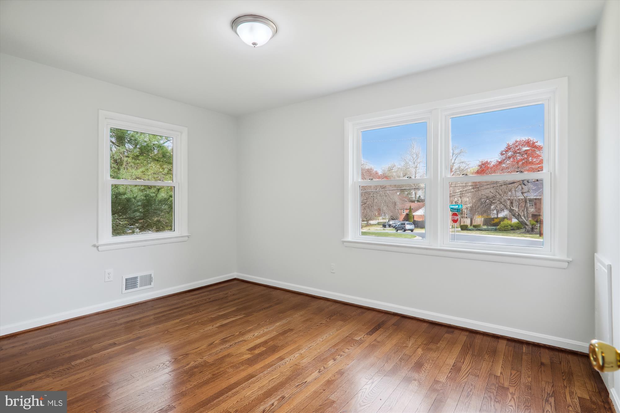 NORTHWEST BRANCH ESTATES - Residential