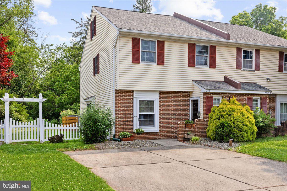 2130 FORT BEVON ROAD