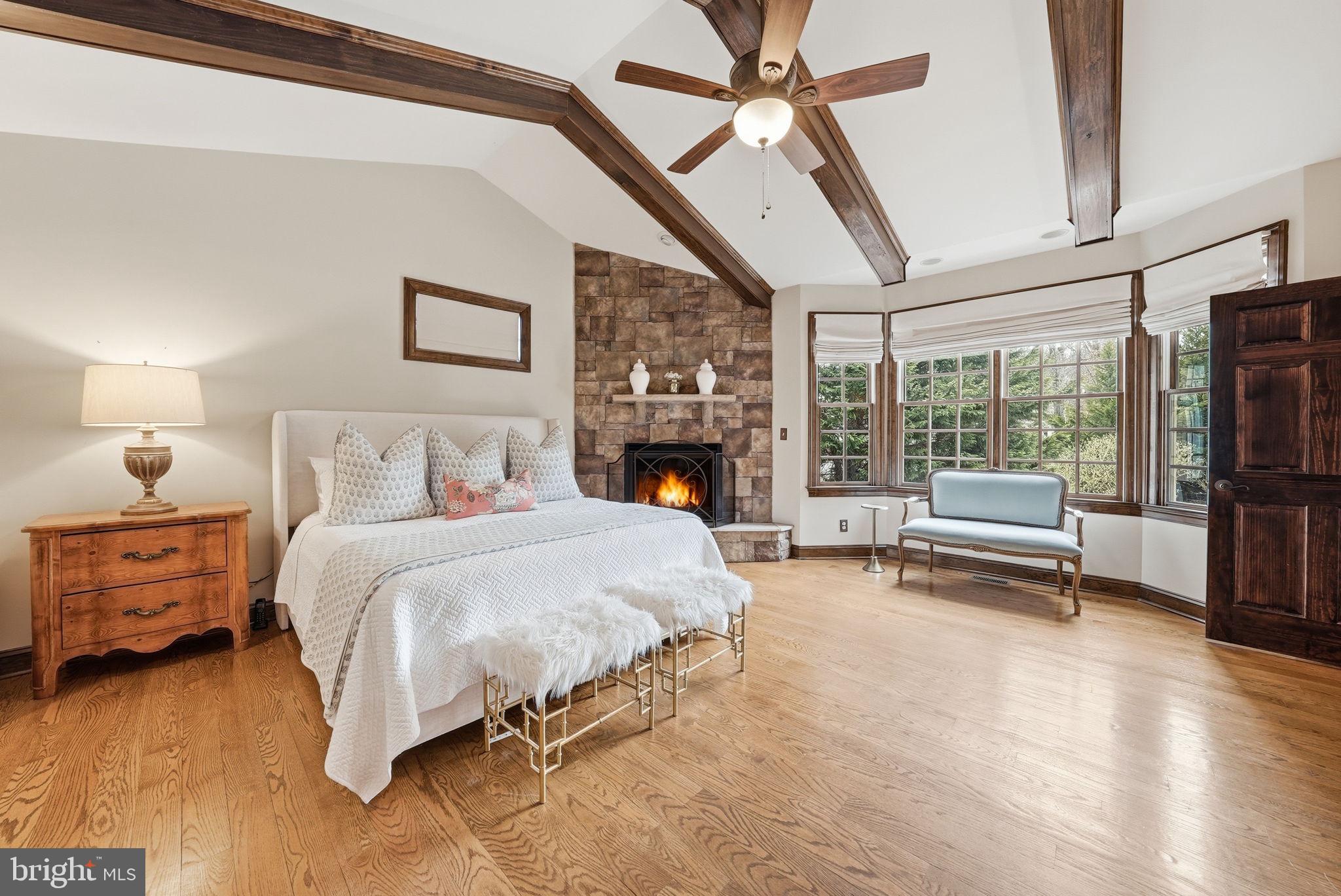 FAWN LAKE - Residential