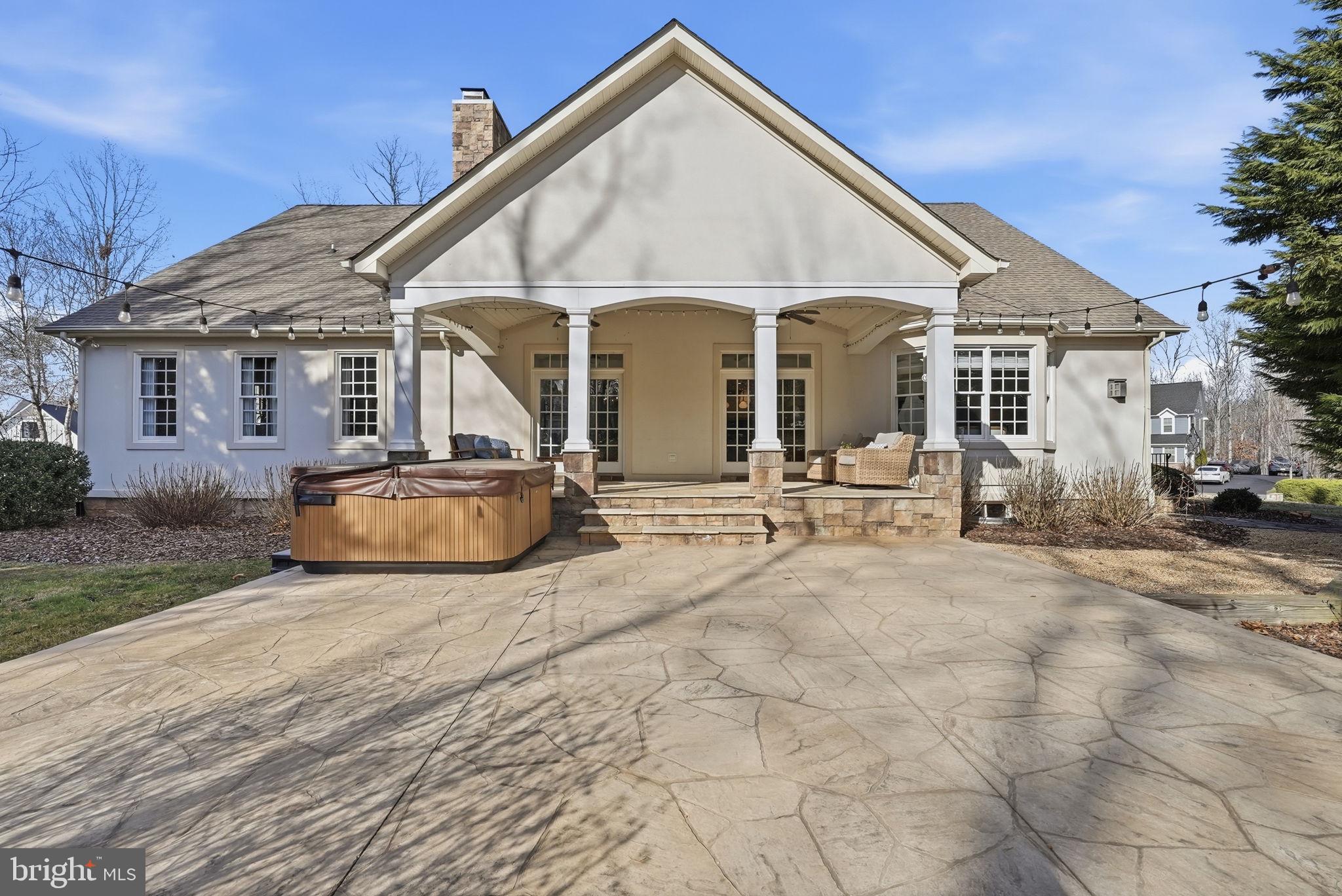 FAWN LAKE - Residential