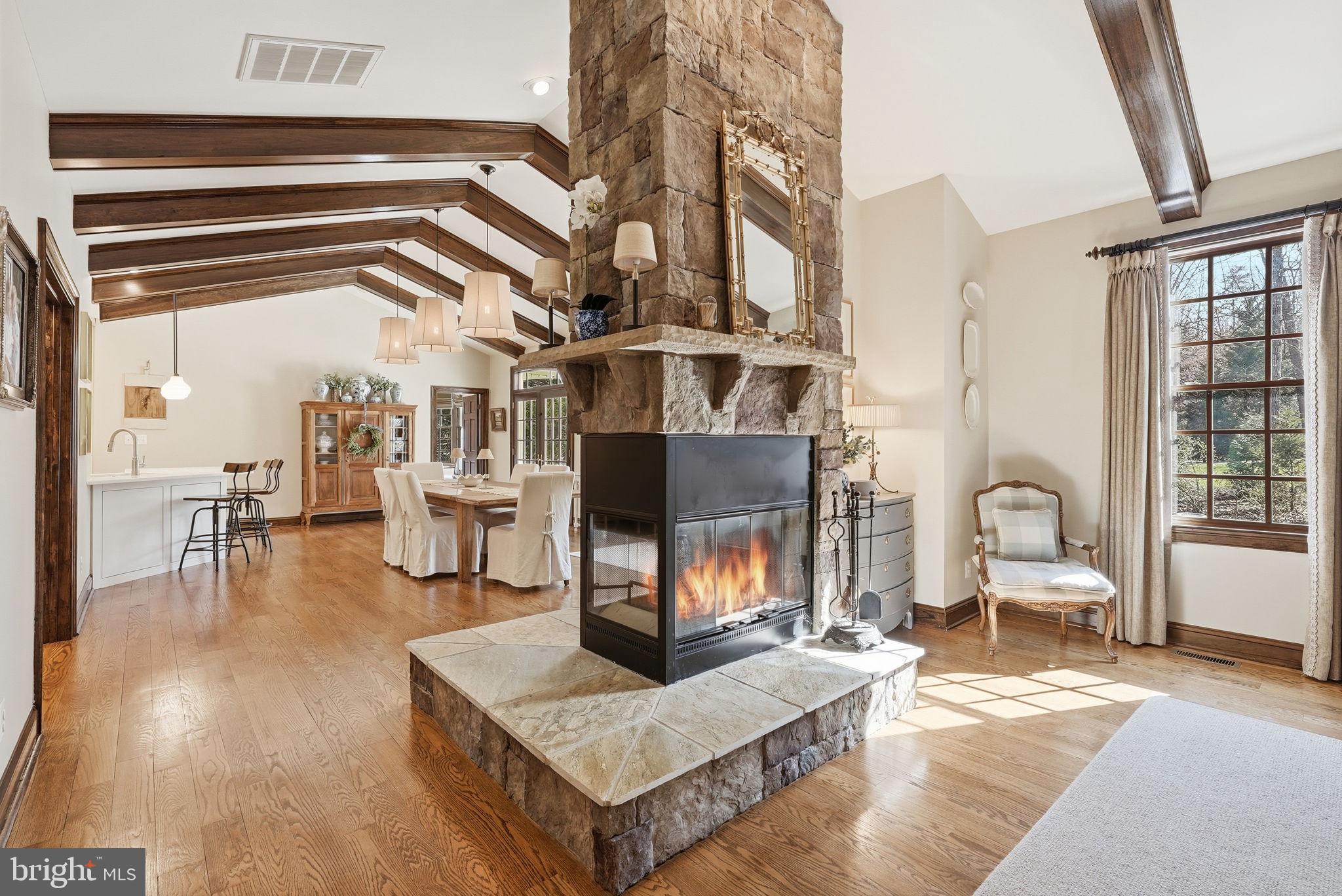 FAWN LAKE - Residential