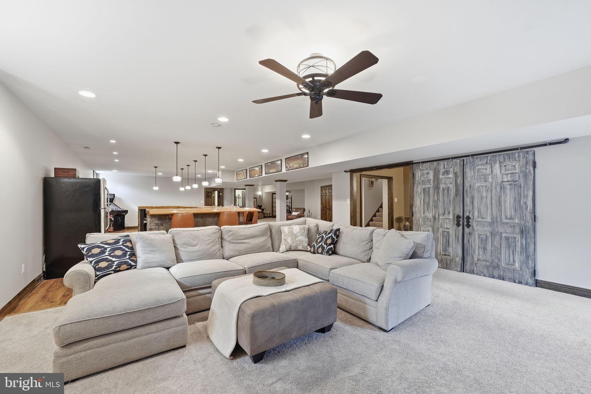 FAWN LAKE - Residential