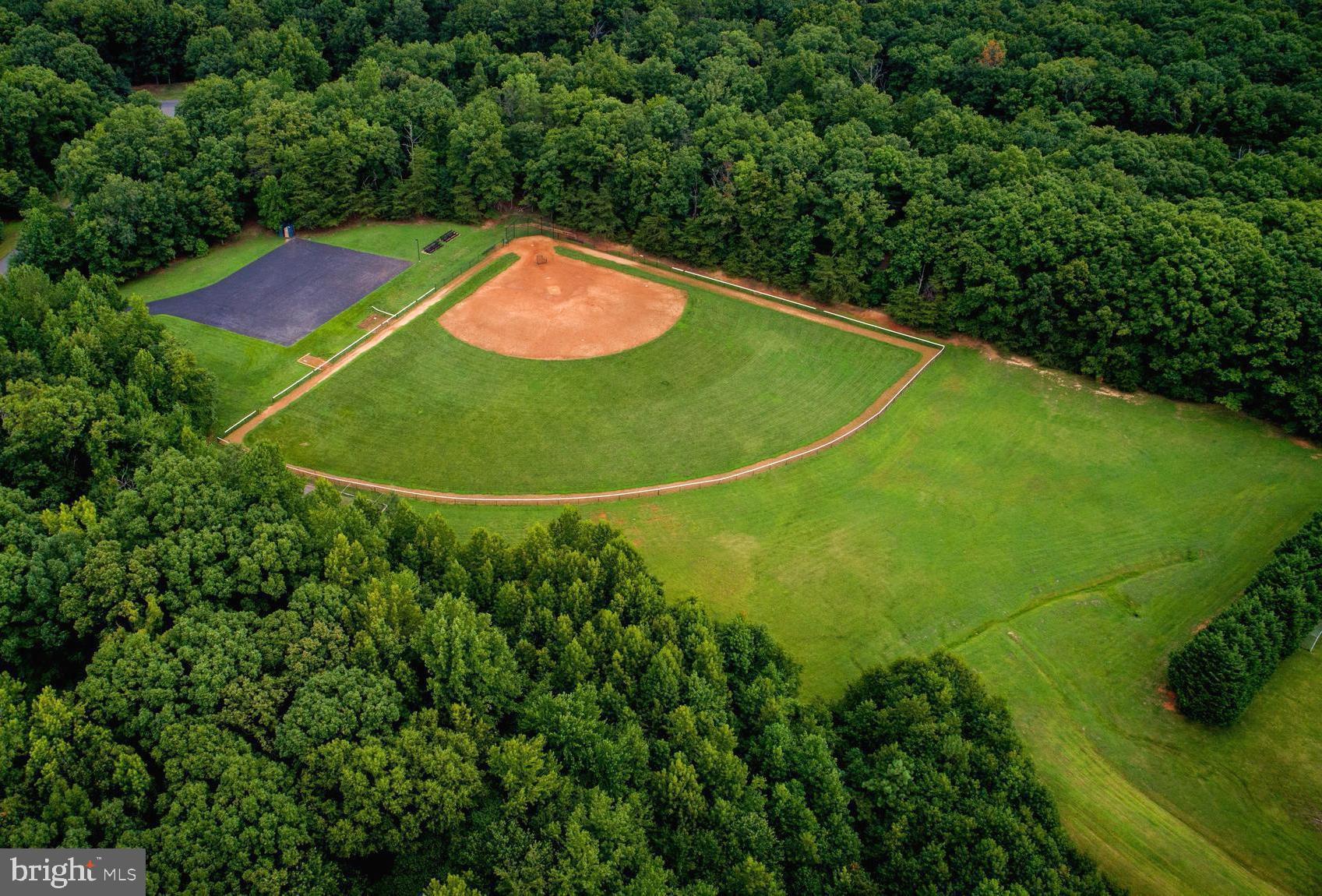 FAWN LAKE - Residential