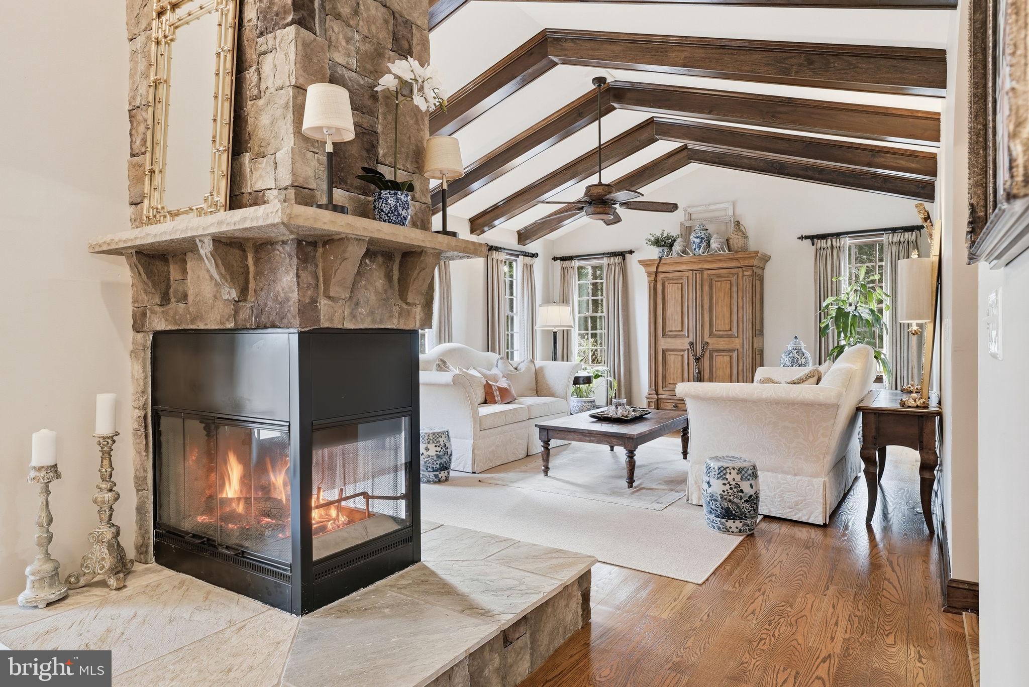 FAWN LAKE - Residential