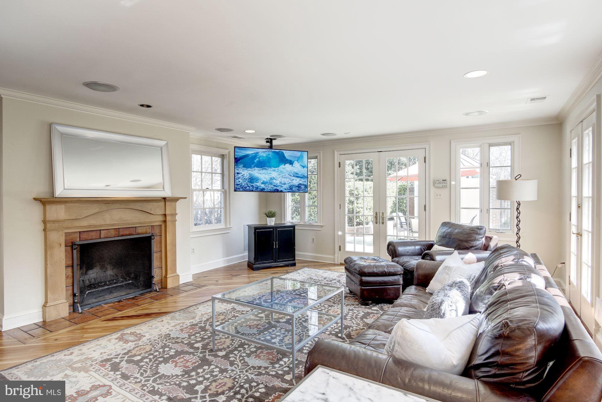 YATES GARDENS - Residential