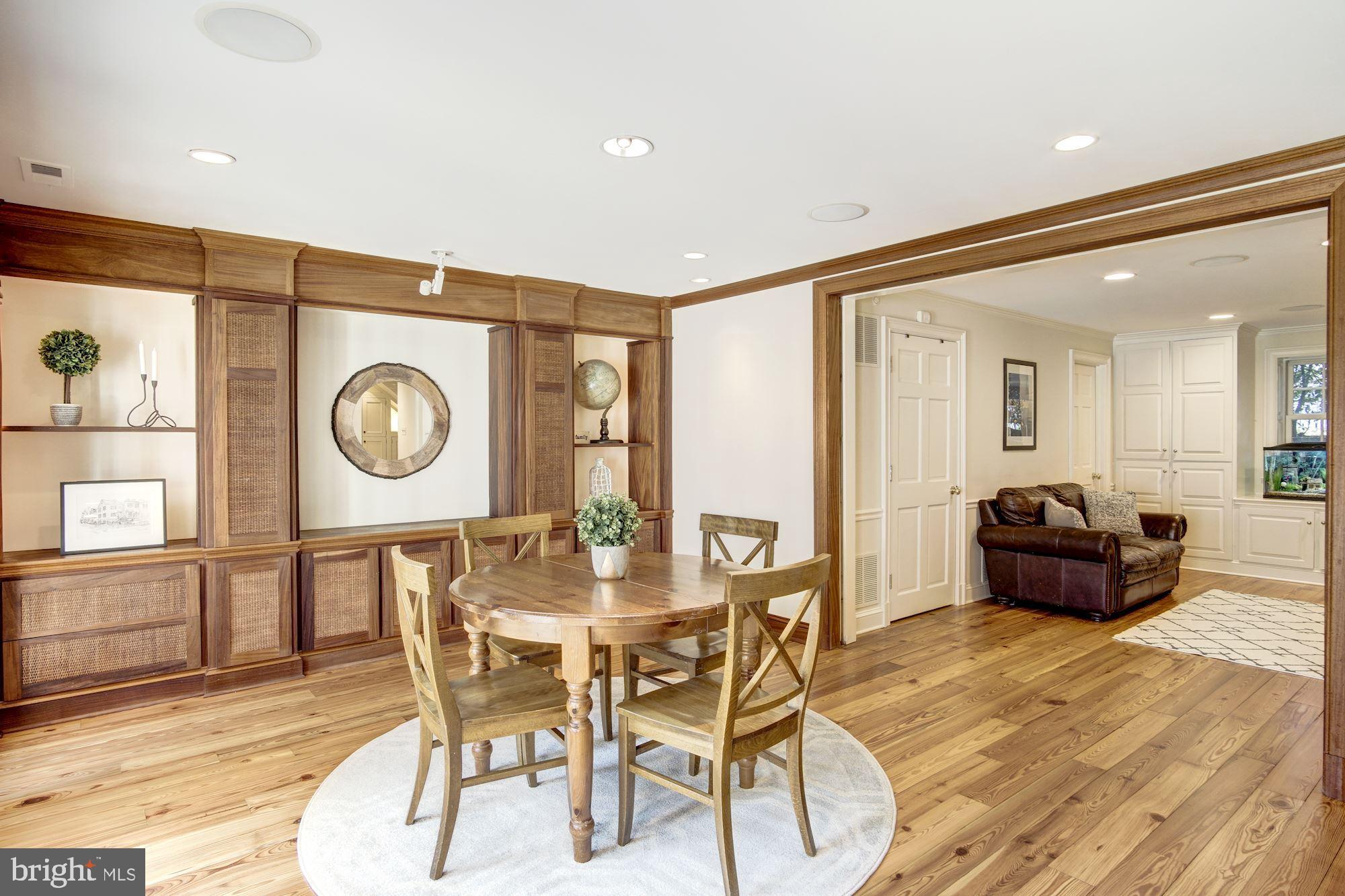 YATES GARDENS - Residential