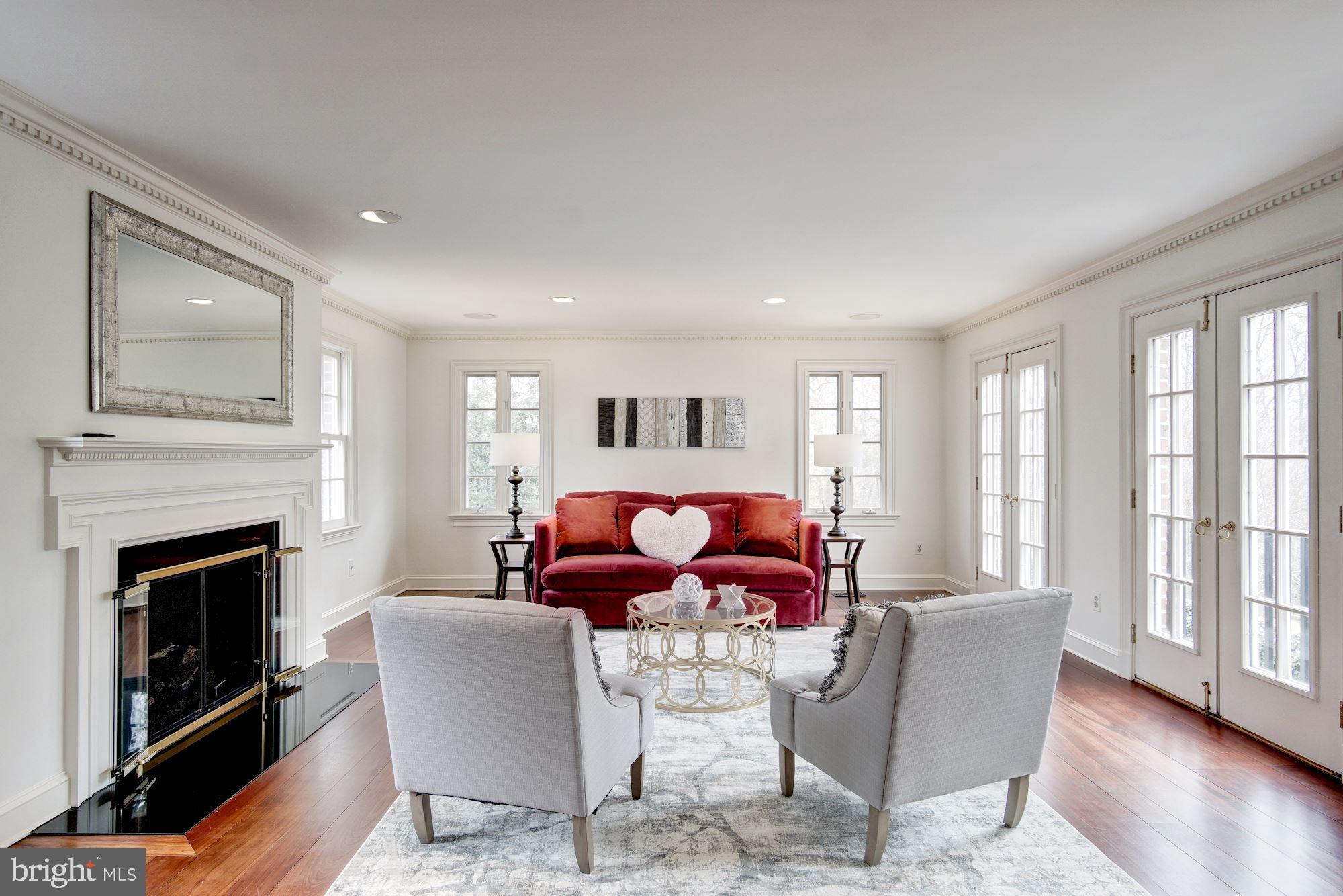 YATES GARDENS - Residential