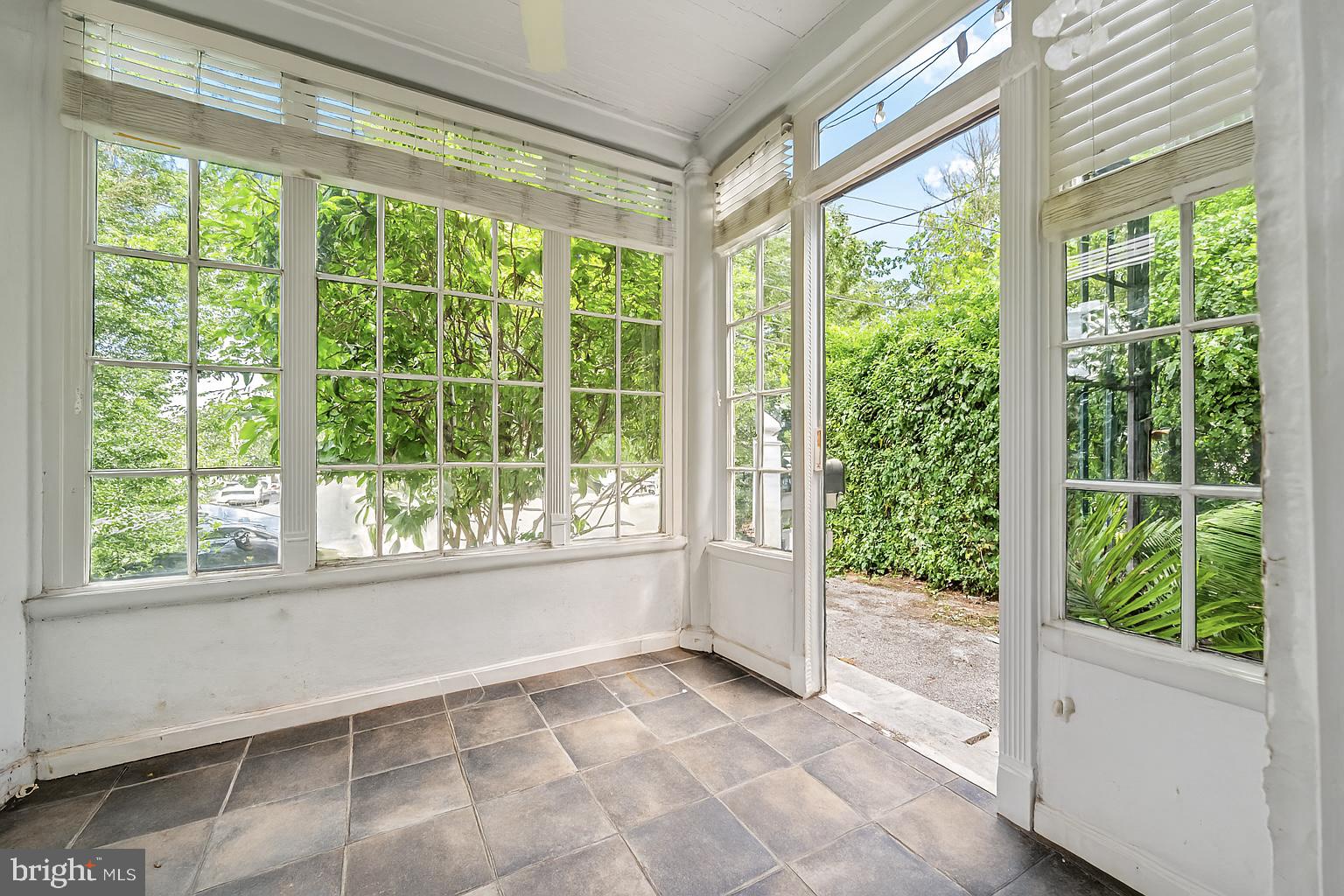 135 SIMPSON ROAD