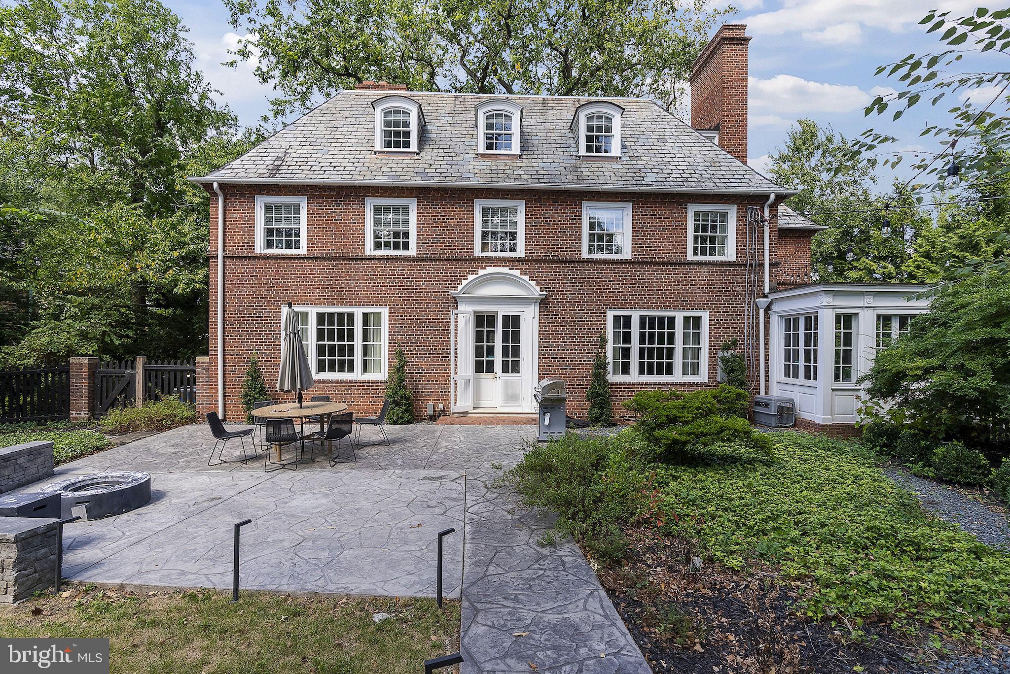 GUILFORD - Residential
