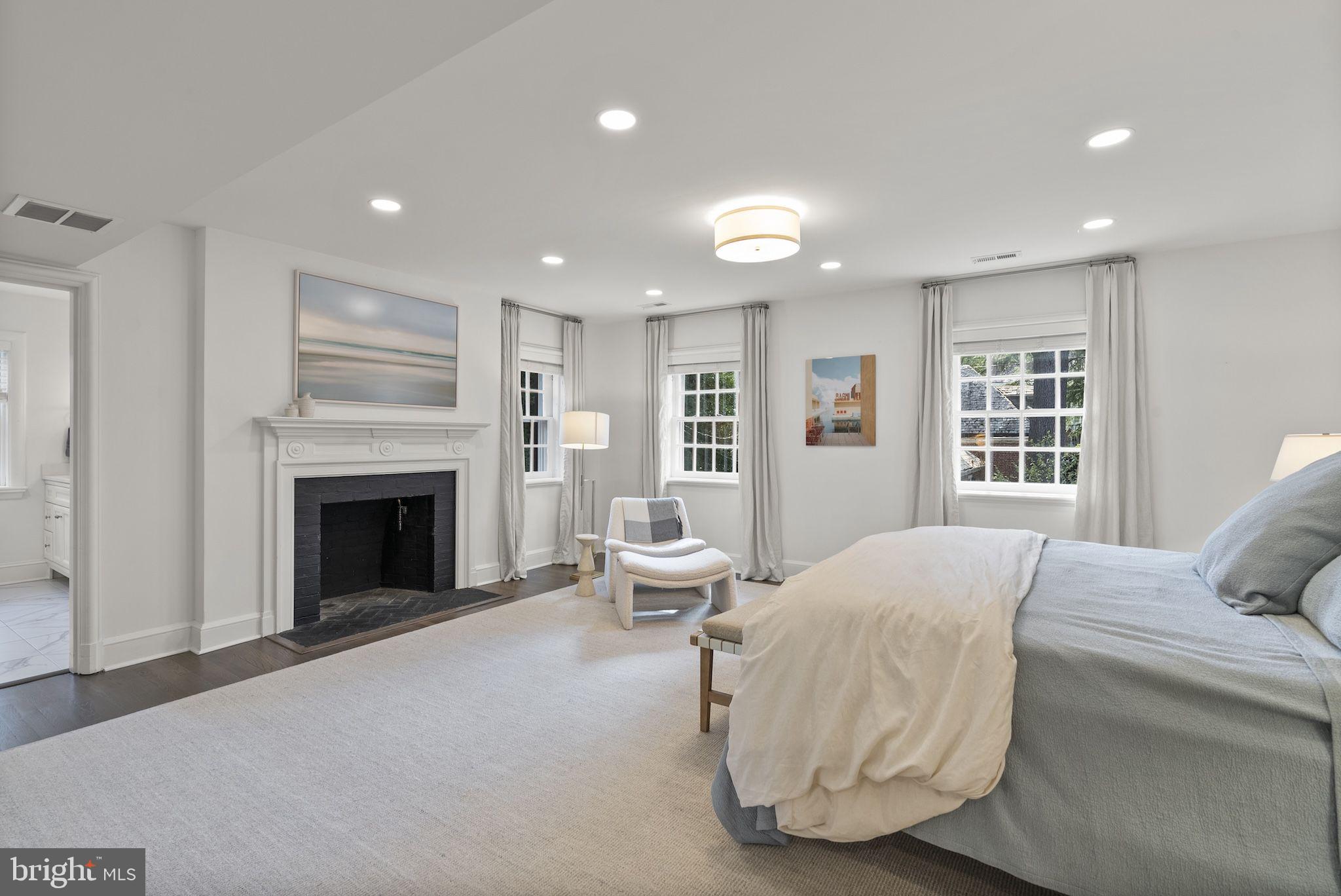 GUILFORD - Residential