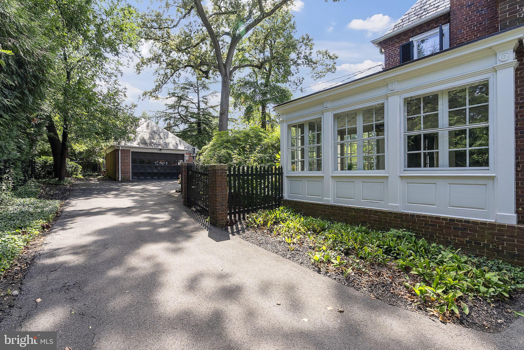GUILFORD - Residential