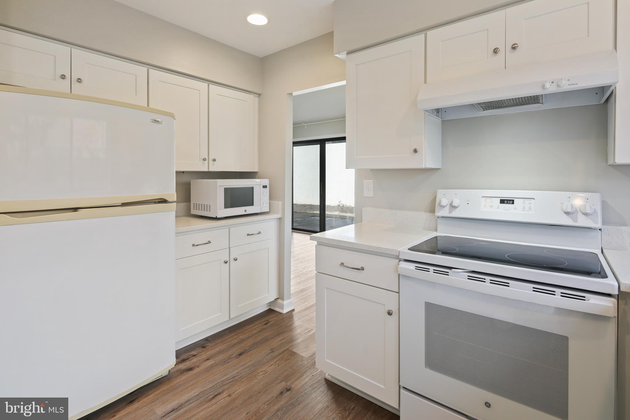 VILLAGE OF LONG REACH - Residential