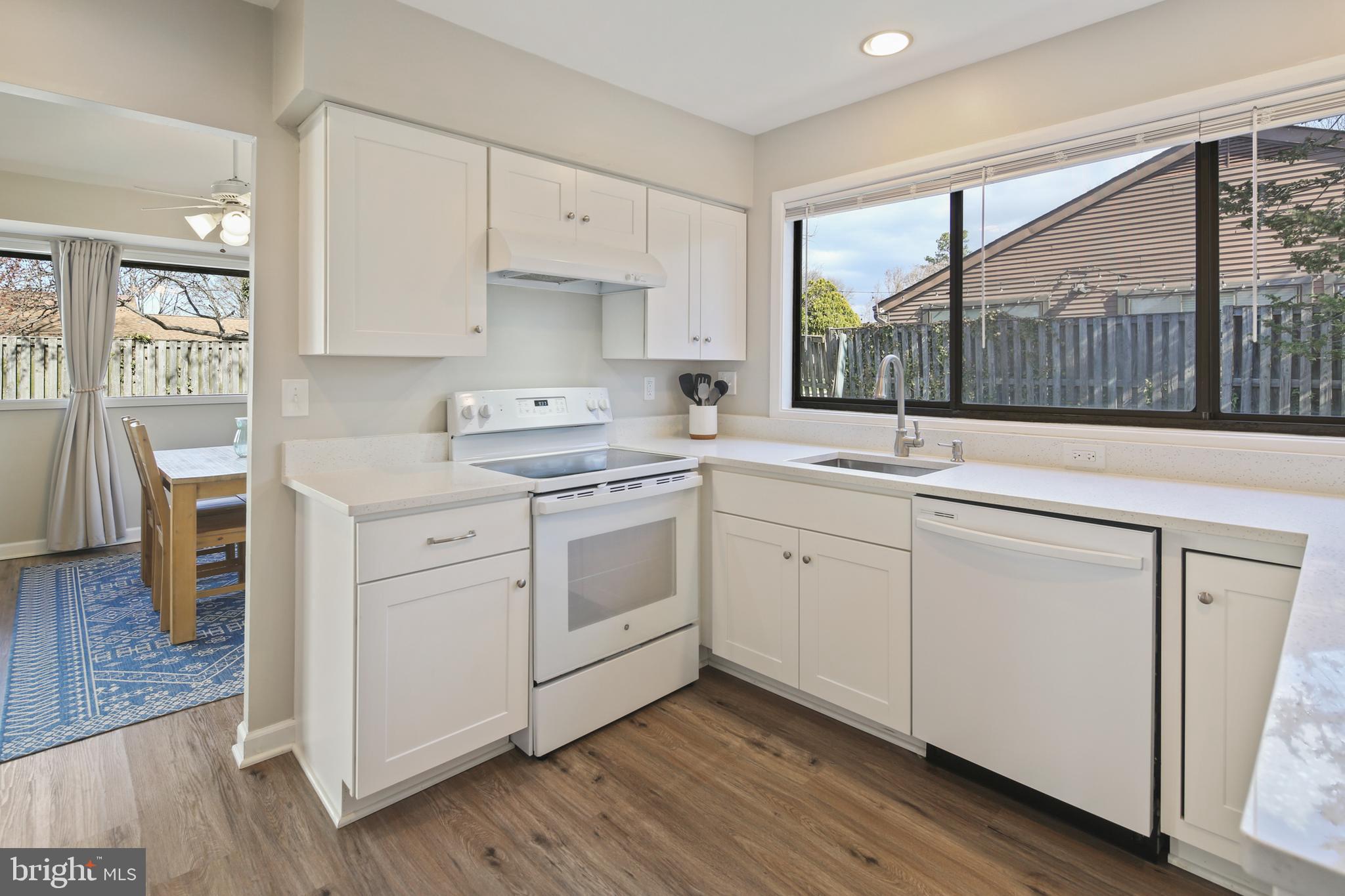 VILLAGE OF LONG REACH - Residential