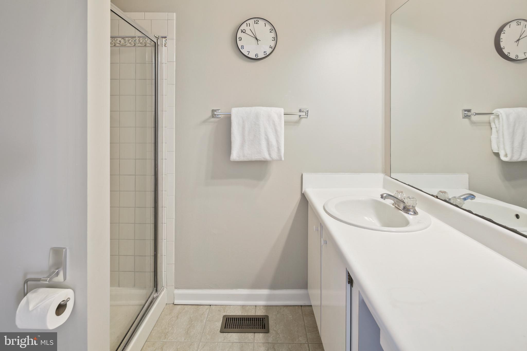 VILLAGE OF LONG REACH - Residential