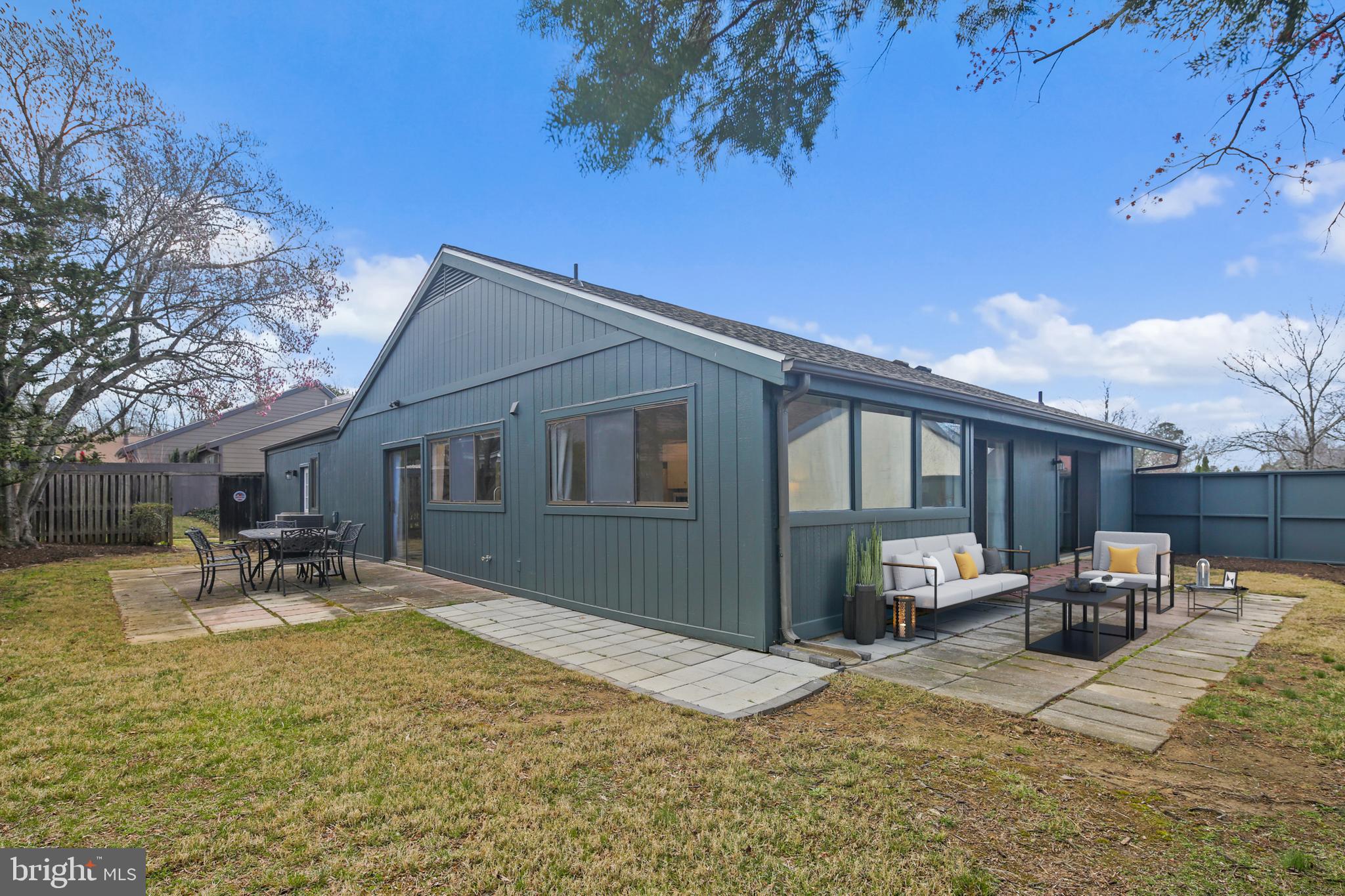 VILLAGE OF LONG REACH - Residential