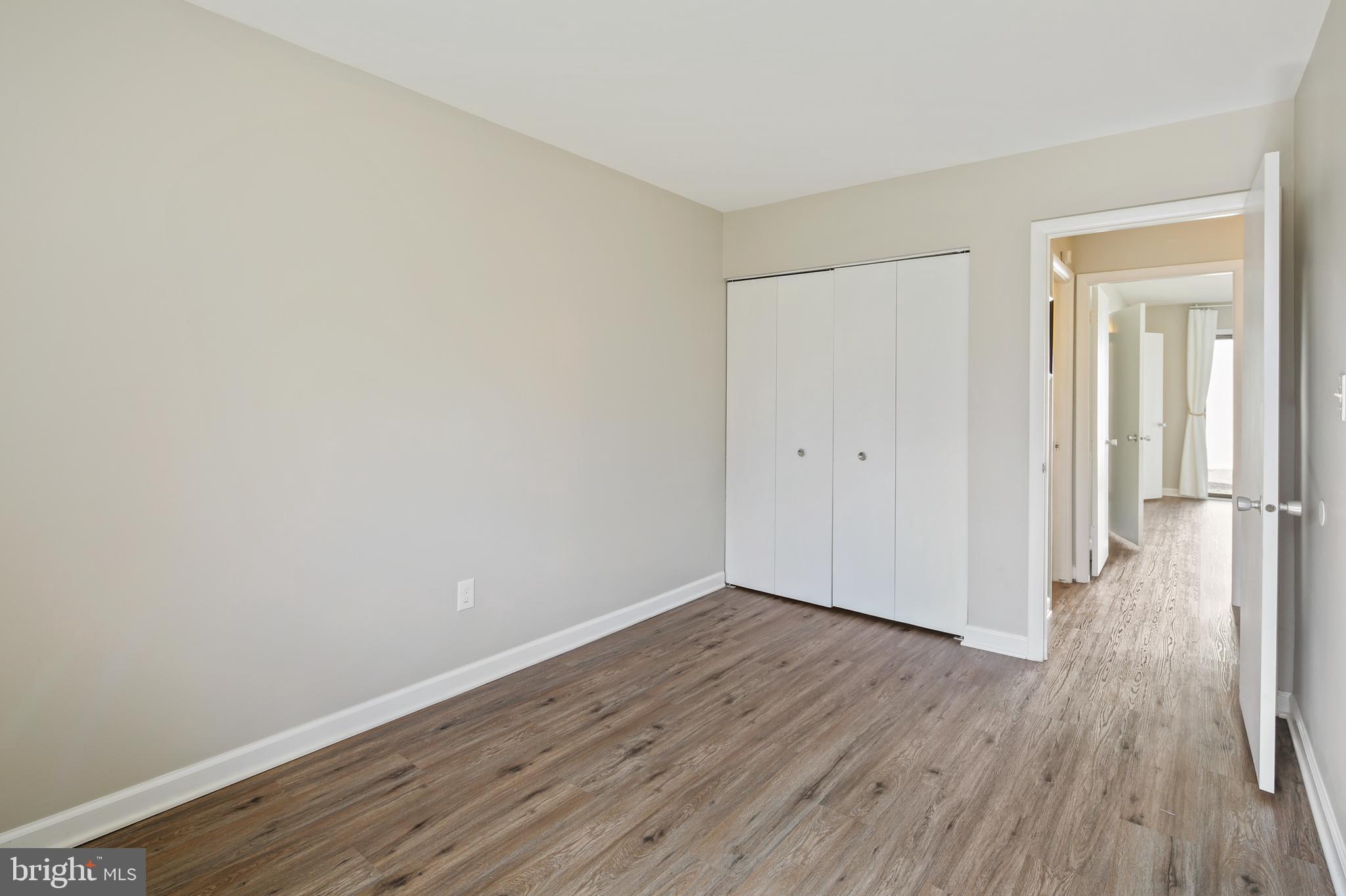 VILLAGE OF LONG REACH - Residential