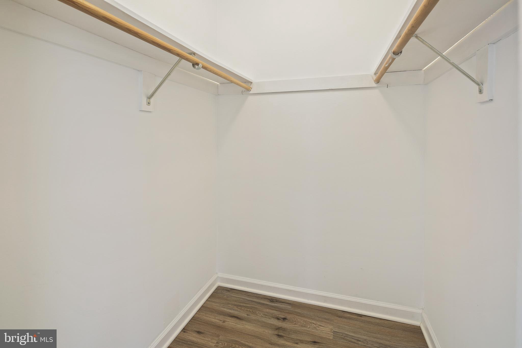 VILLAGE OF LONG REACH - Residential