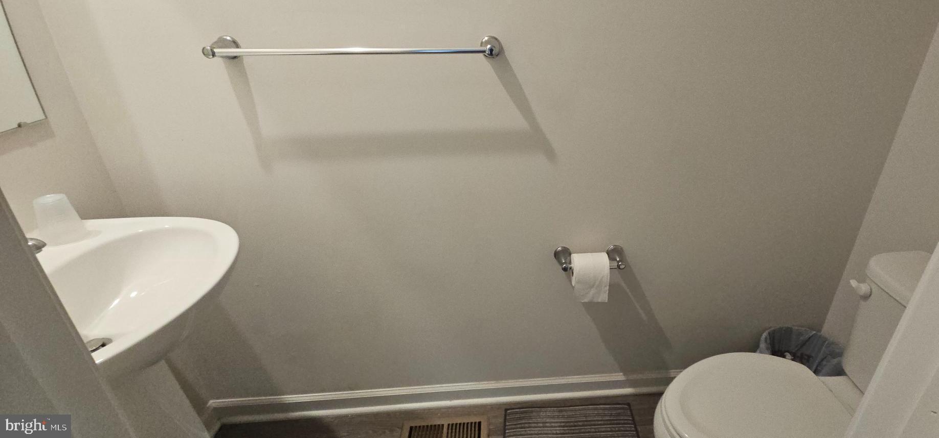 THE VILLAGE AT MIDDLETOWN - Residential