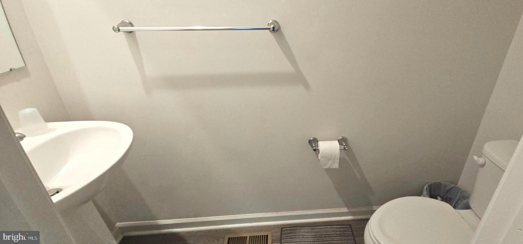 THE VILLAGE AT MIDDLETOWN - Residential