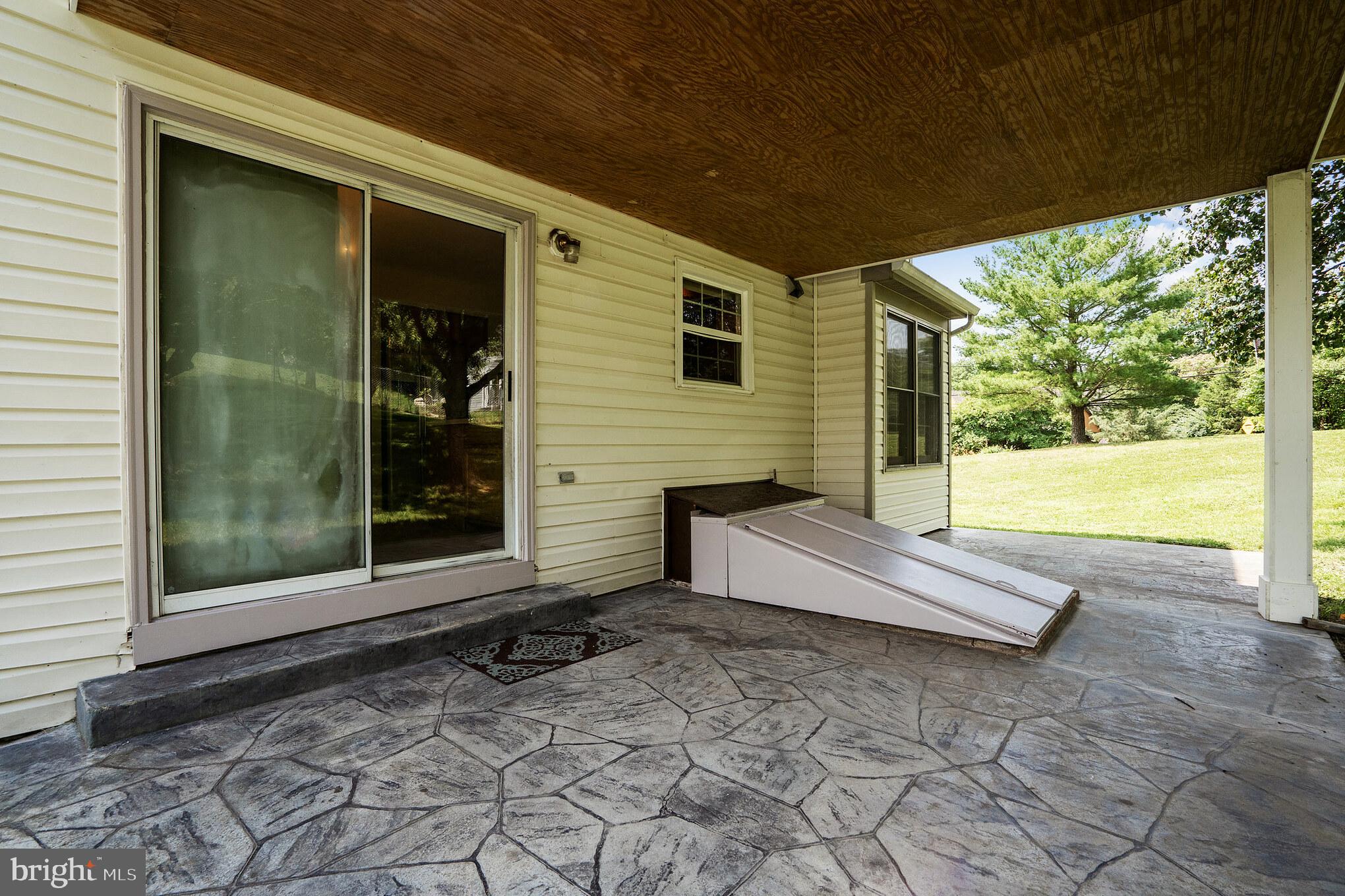 COOL SPRING MEADOWS - Residential