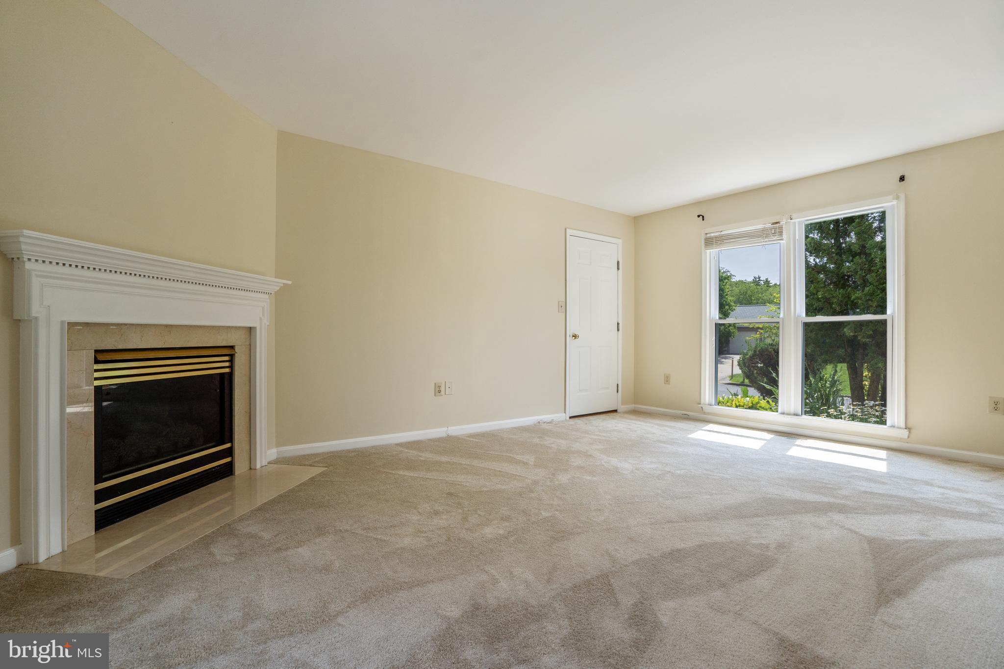 COOL SPRING MEADOWS - Residential