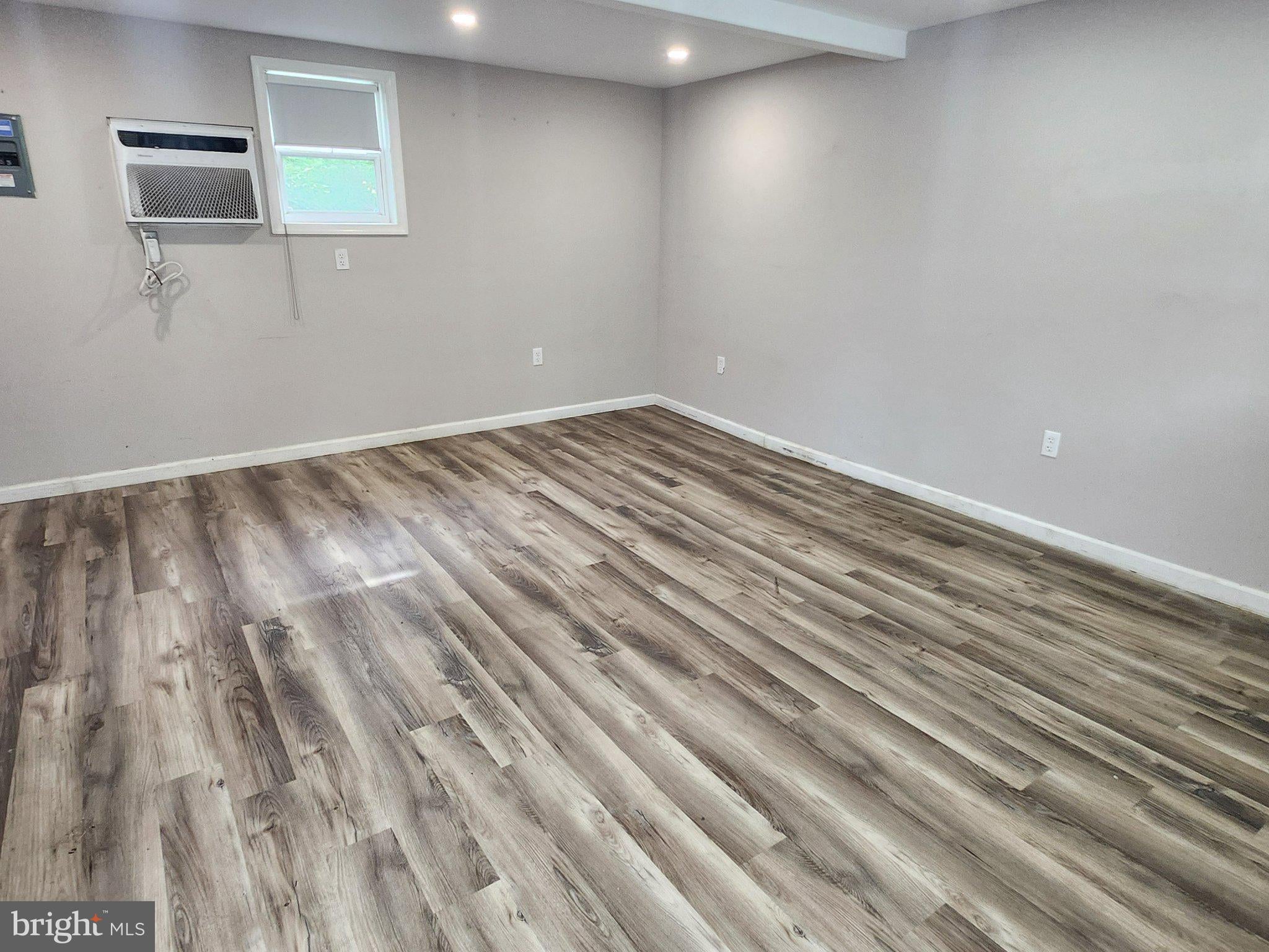 9349 VALLEY ROAD 106