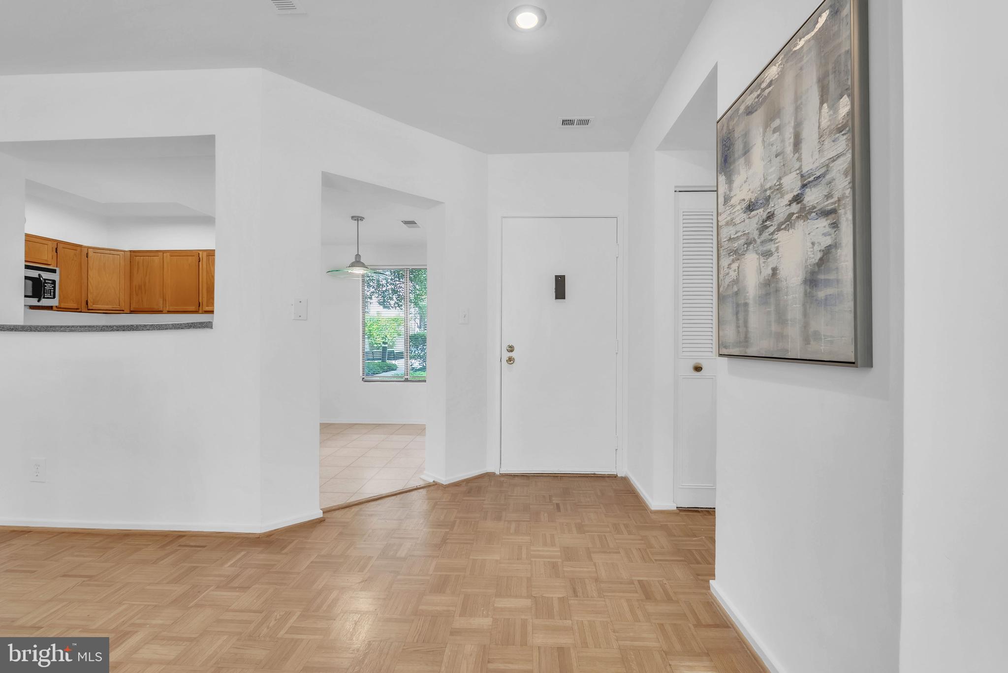 6060 CALIFORNIA CIRCLE 109