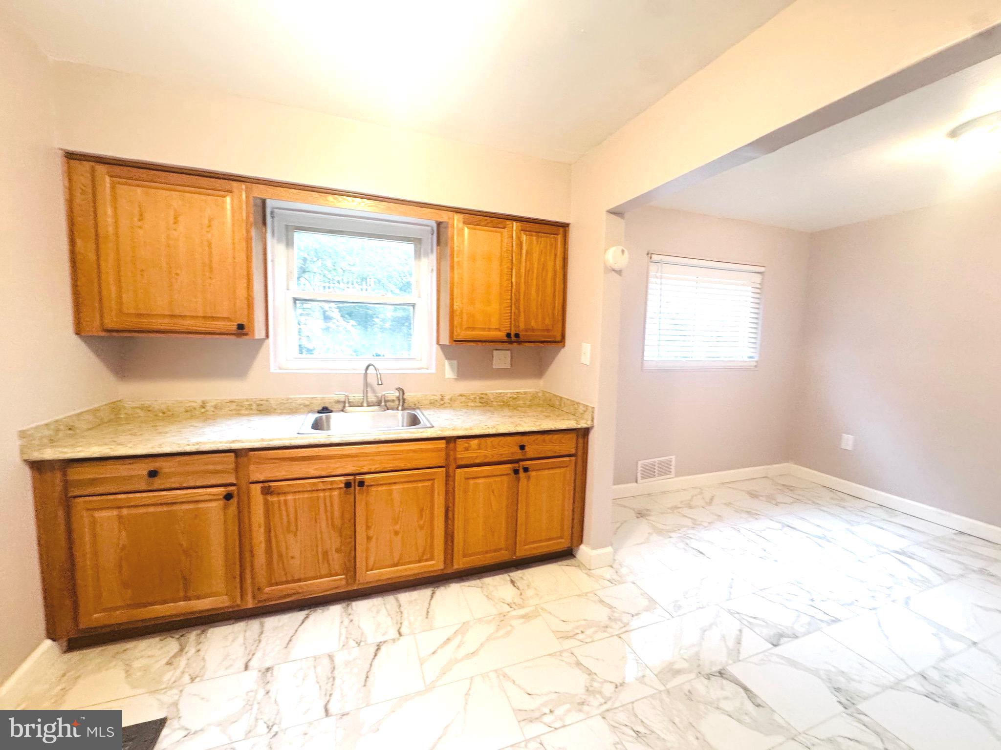 SOUTH CHEVERLY FOREST - Residential Lease