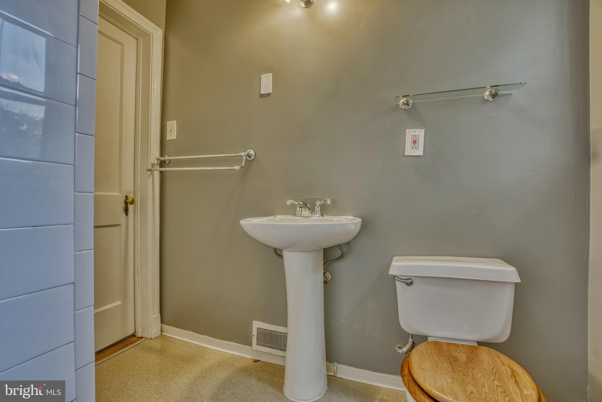 CATONSVILLE - Residential