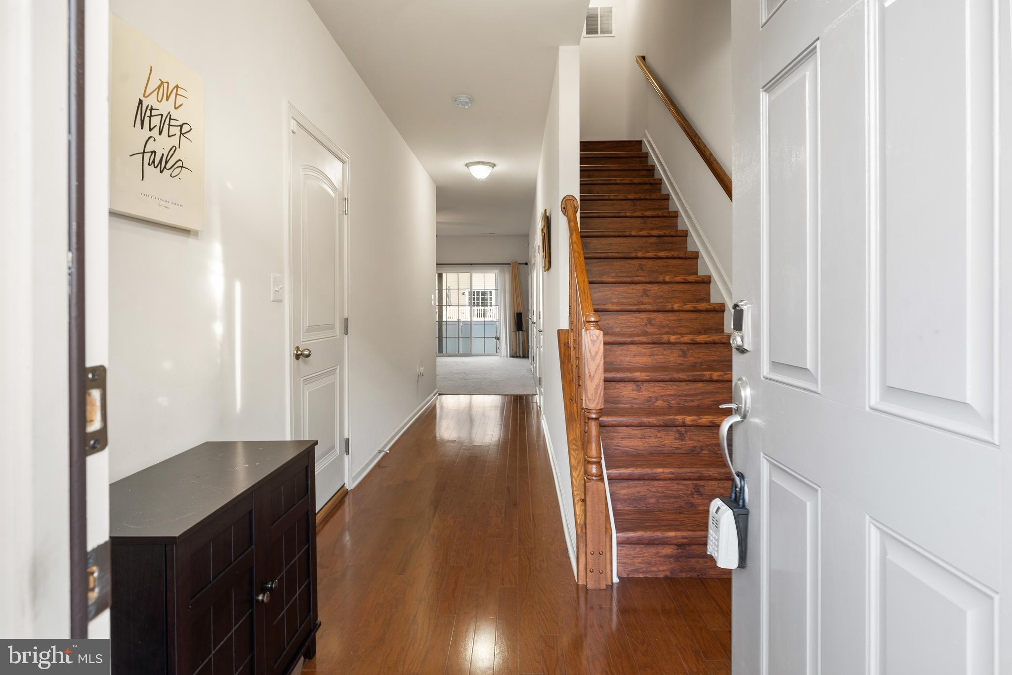 BALLARD GARDENS - Residential