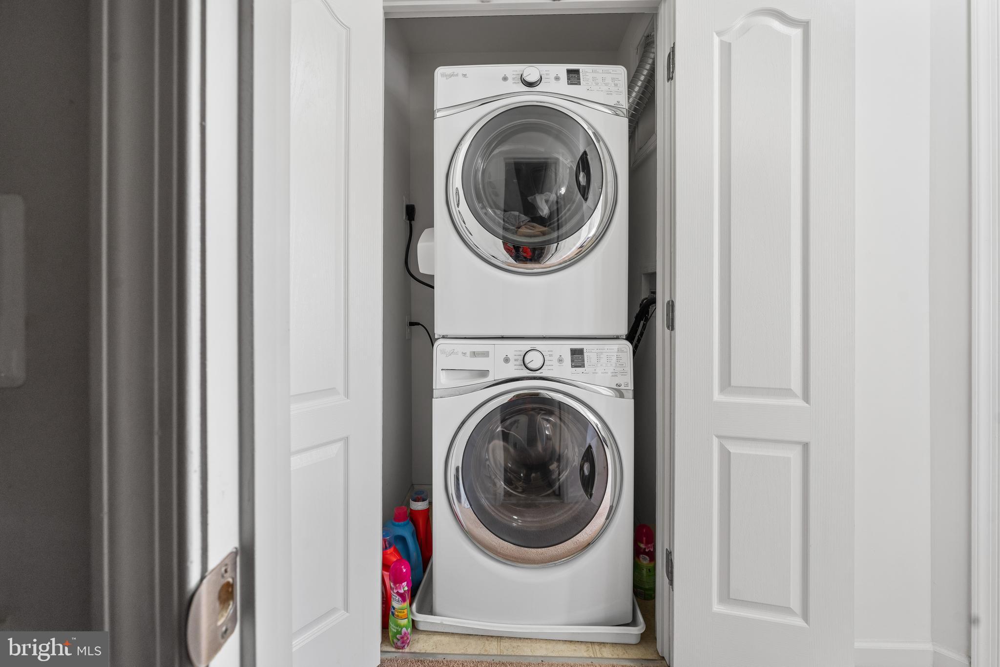 BALLARD GARDENS - Residential