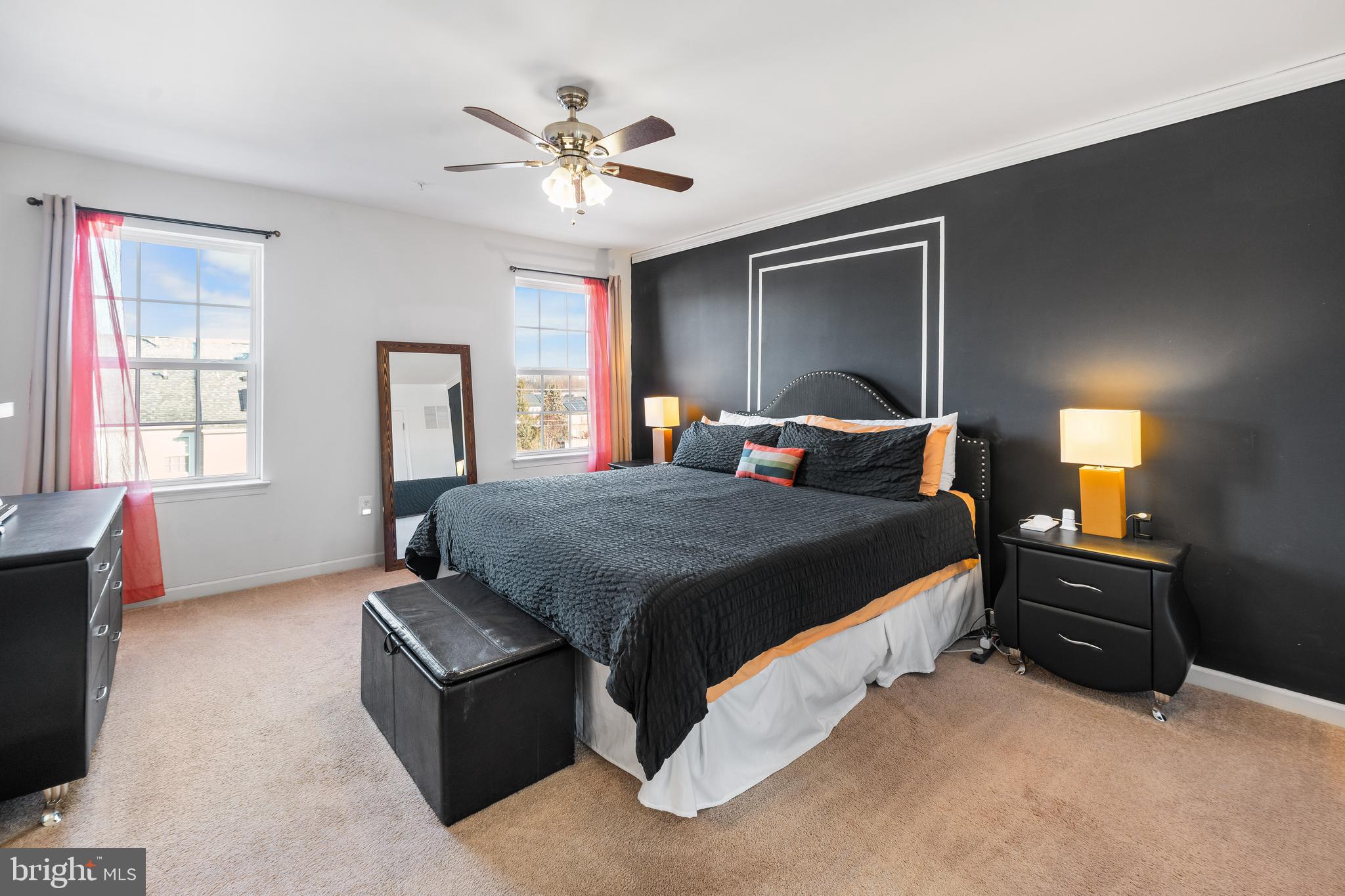 BALLARD GARDENS - Residential