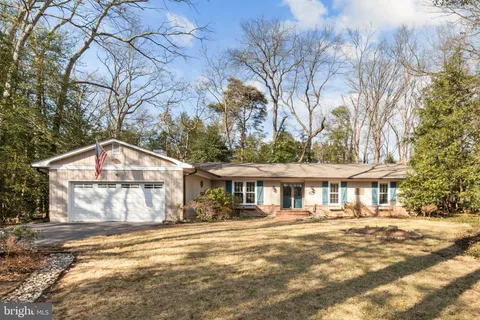 157 Cardamon Drive, Edgewater, MD MLS: MDAA2104528