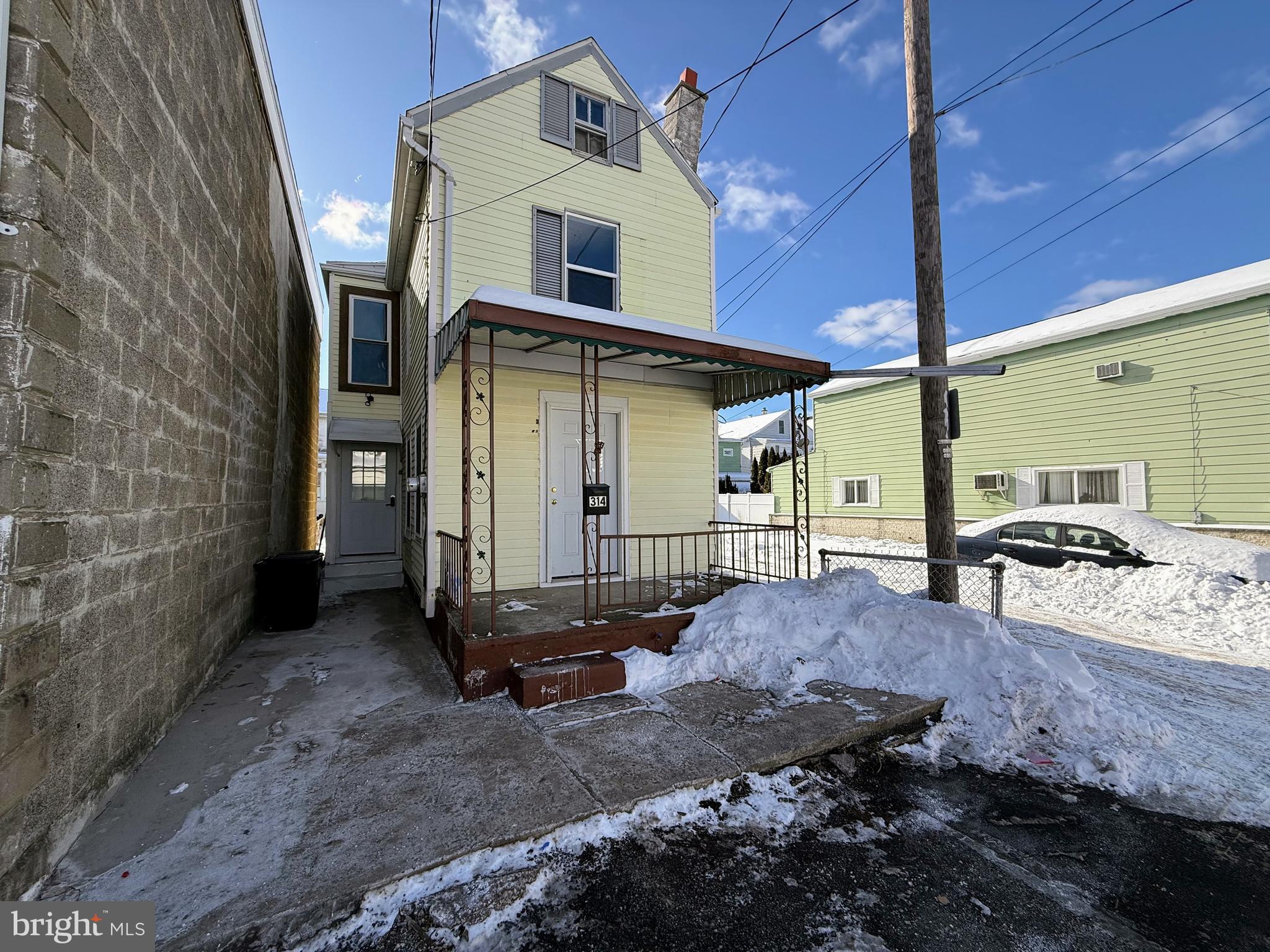 NONE AVAILABEL - Residential