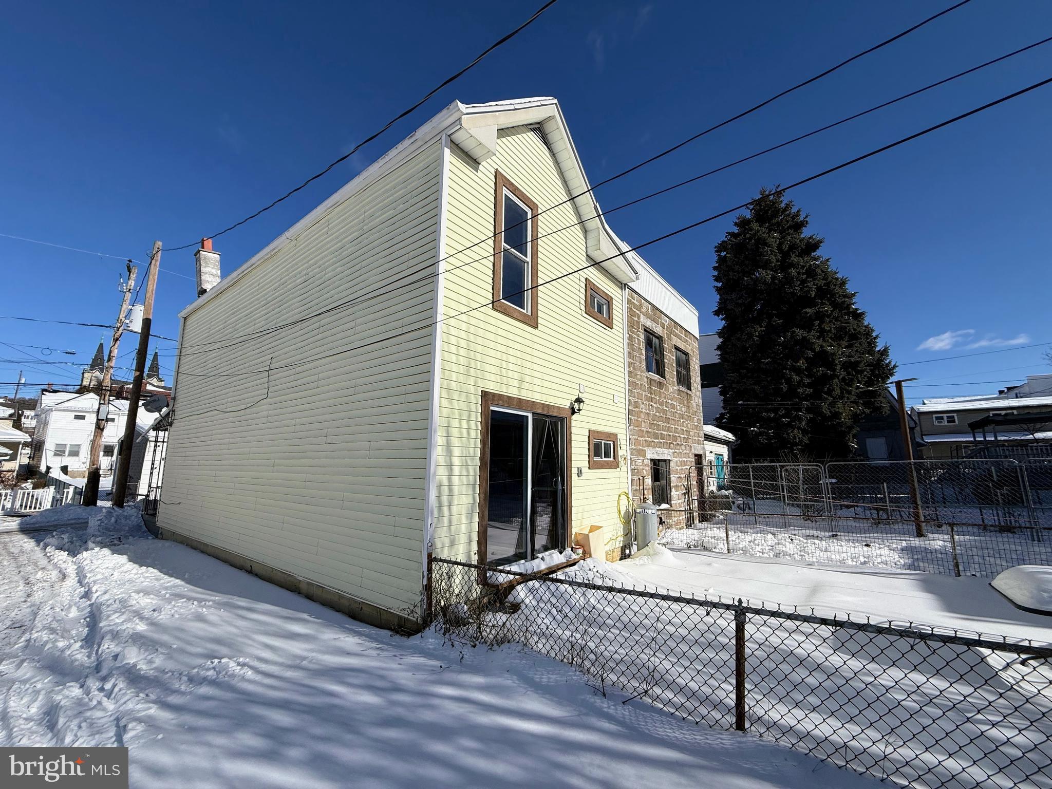 NONE AVAILABEL - Residential