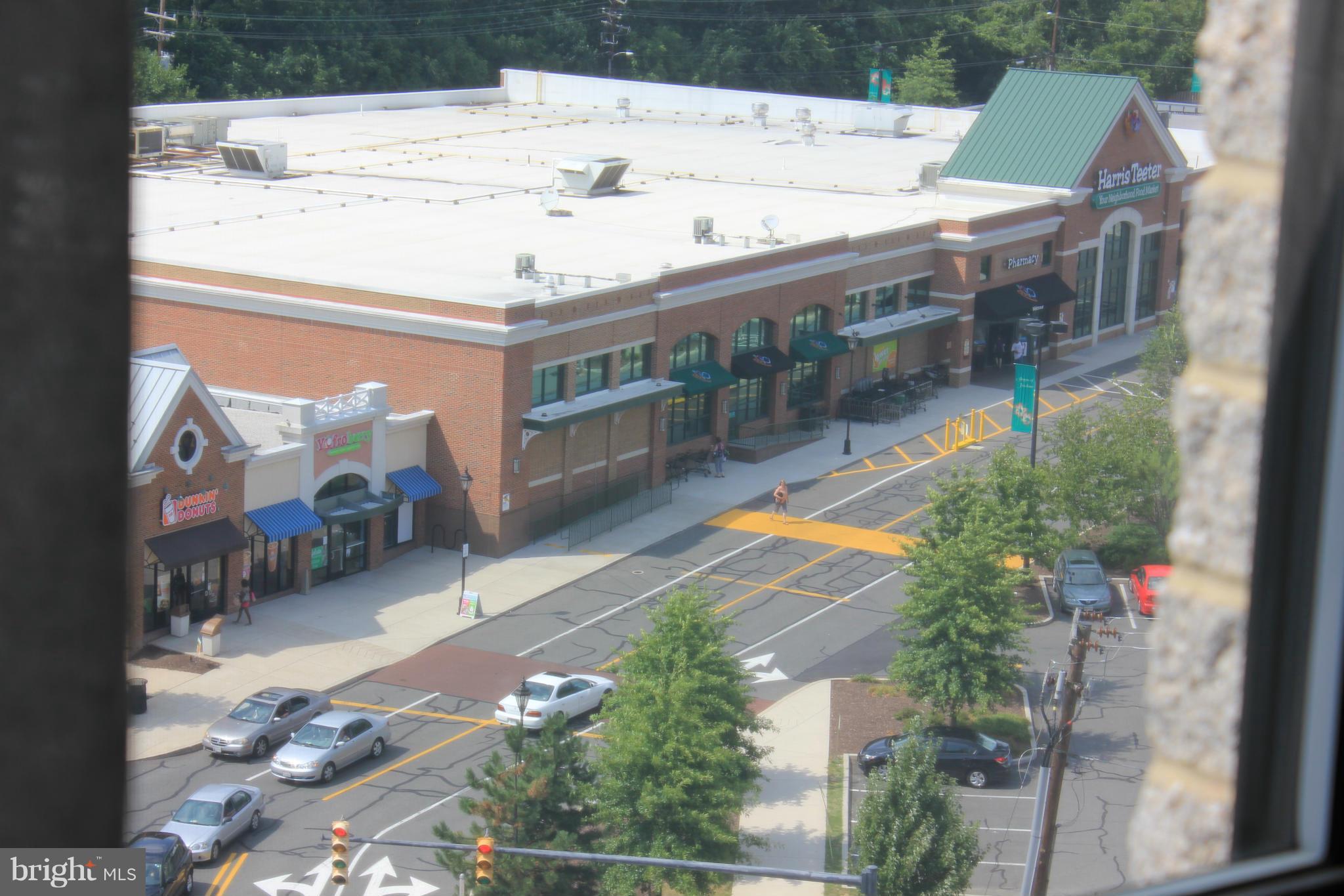 FORTY SIX HUNDRED - Residential Lease