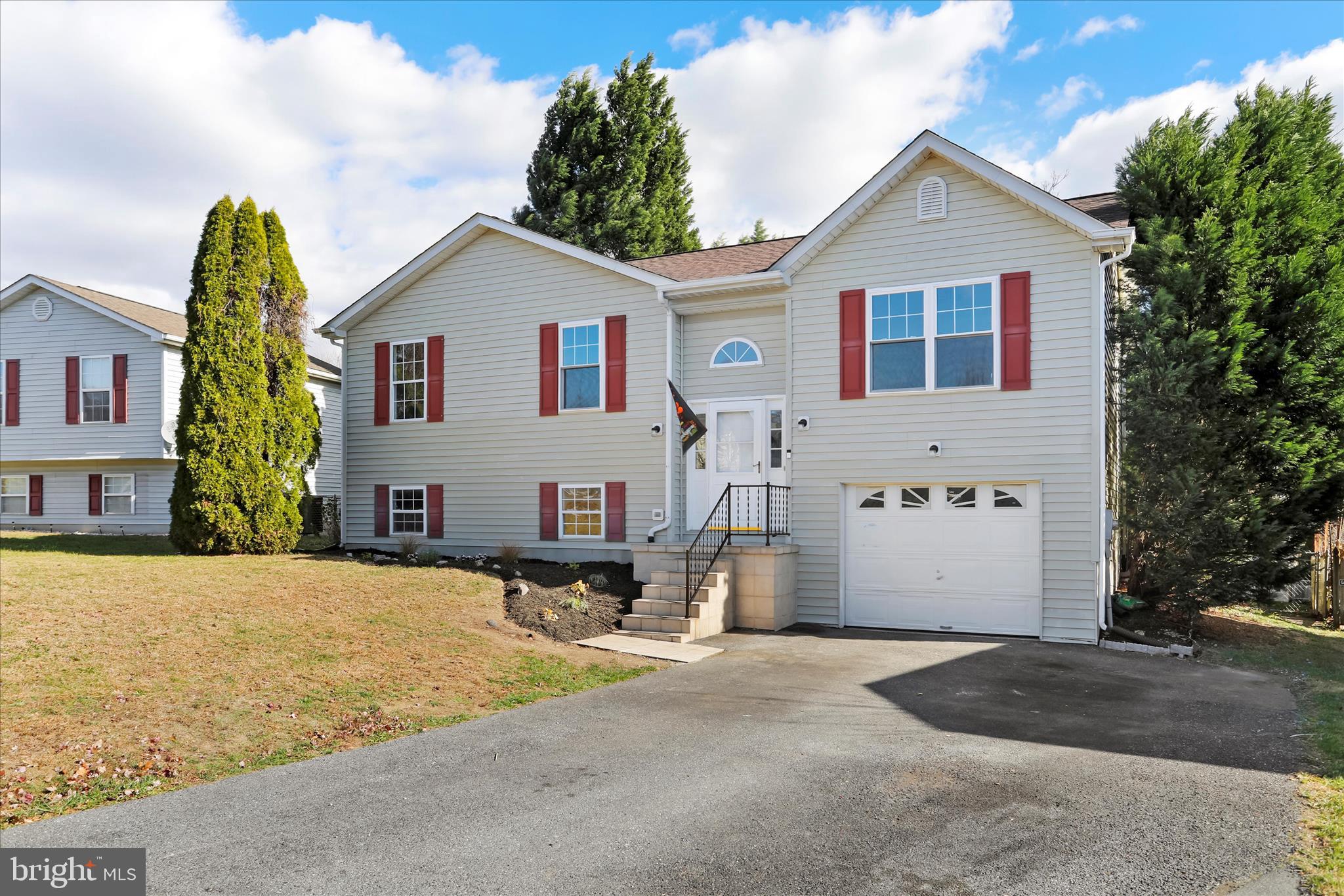 WILDFLOWER RIDGE - Residential