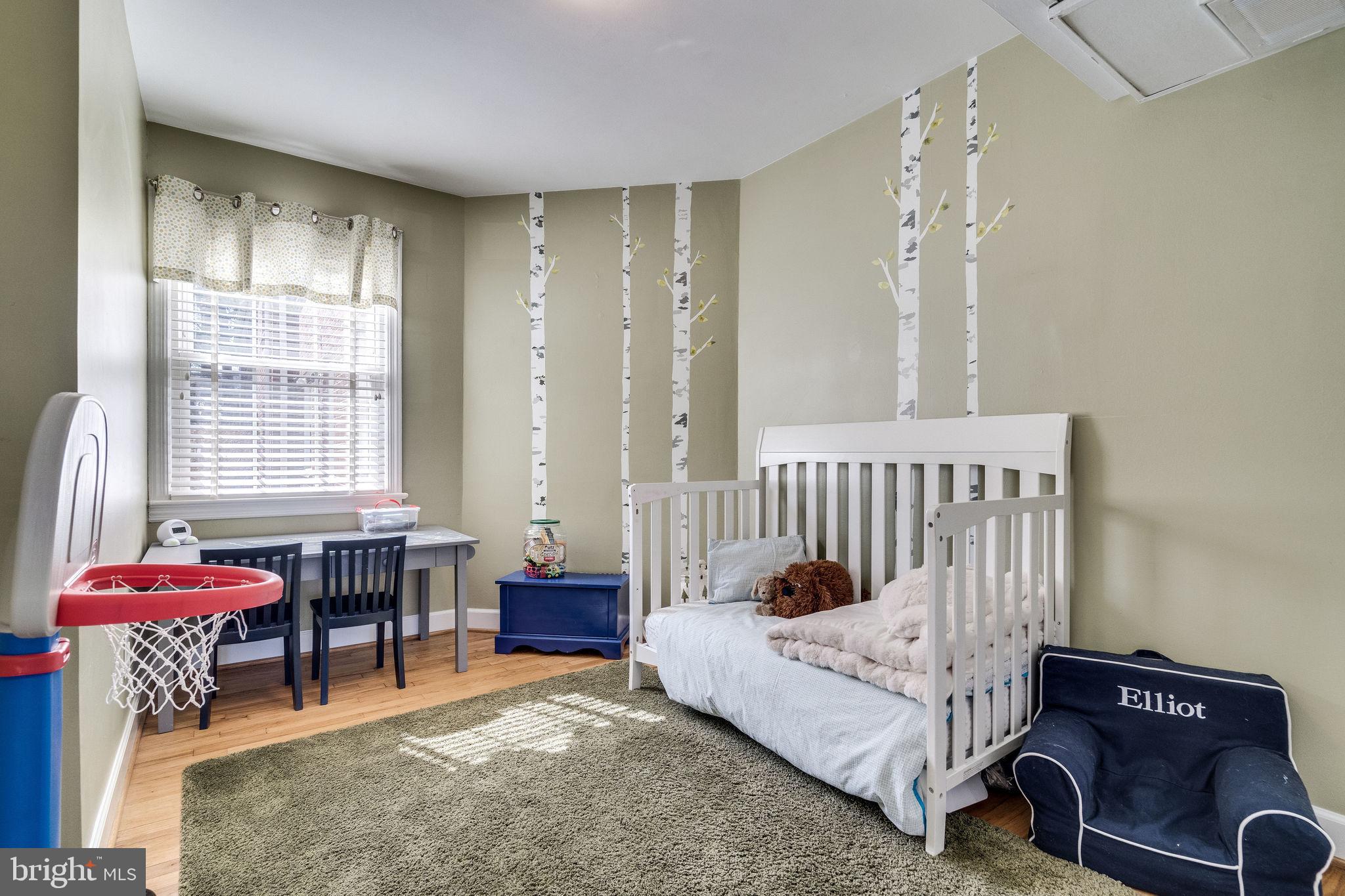 OLD TOWN ALEXANDRIA - Residential