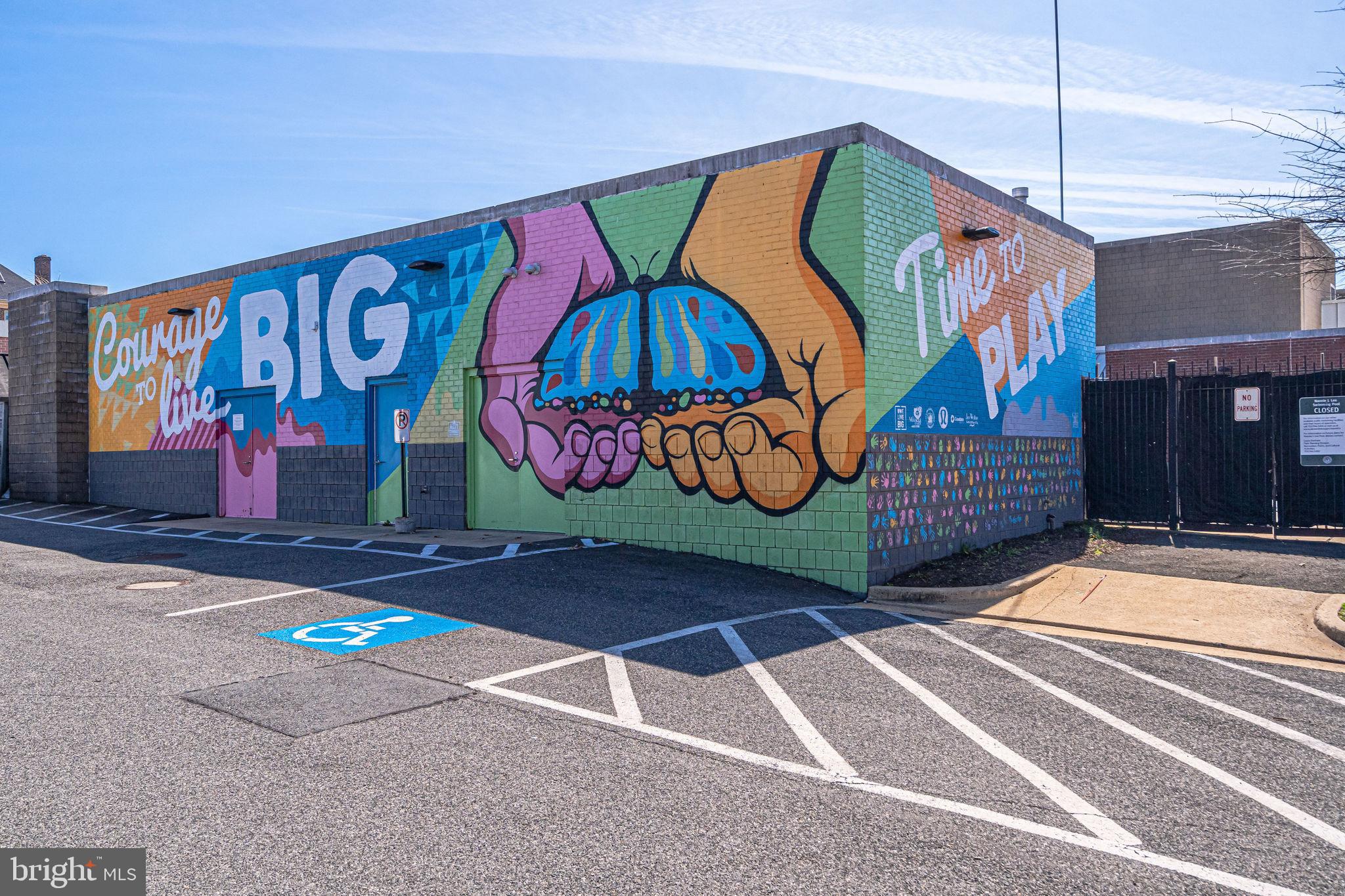 OLD TOWN ALEXANDRIA - Residential