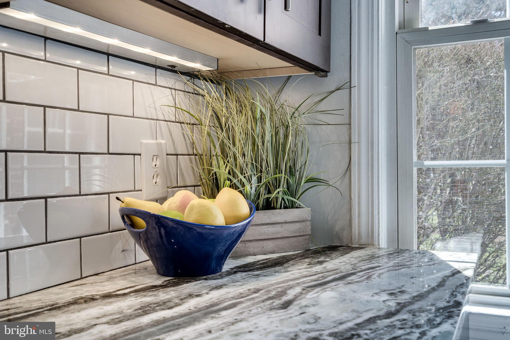 OLD TOWN ALEXANDRIA - Residential