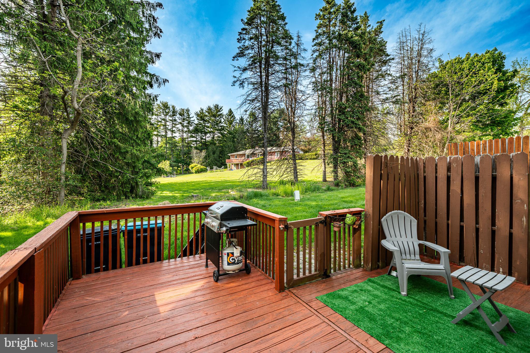 HOLLYTREE ESTS - Residential