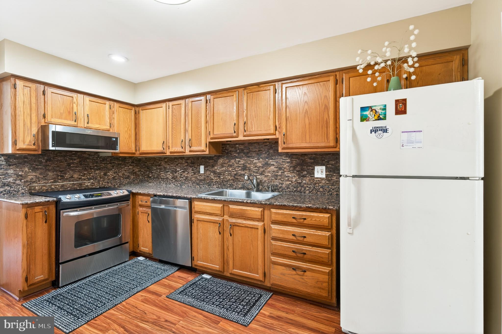 HOLLYTREE ESTS - Residential