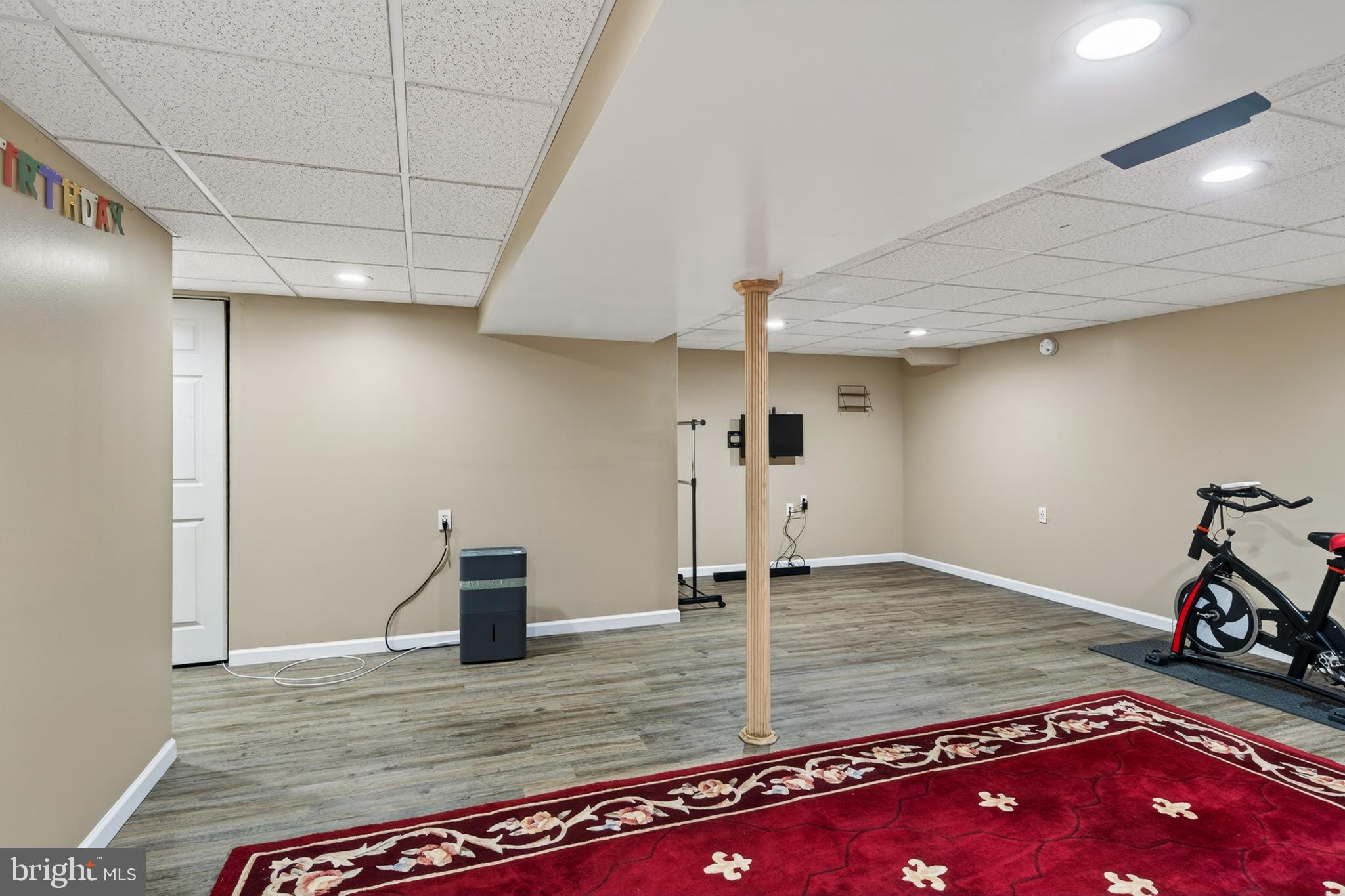 HOLLYTREE ESTS - Residential