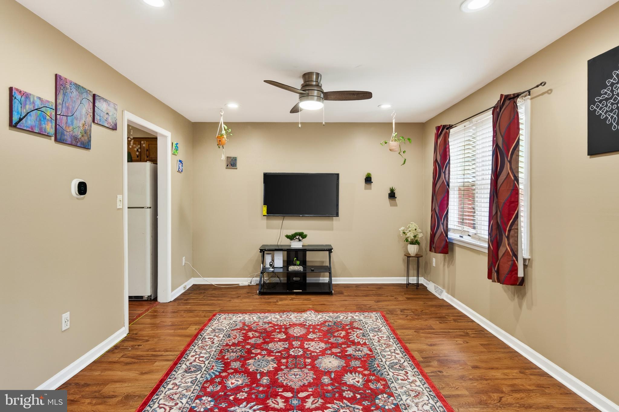 HOLLYTREE ESTS - Residential