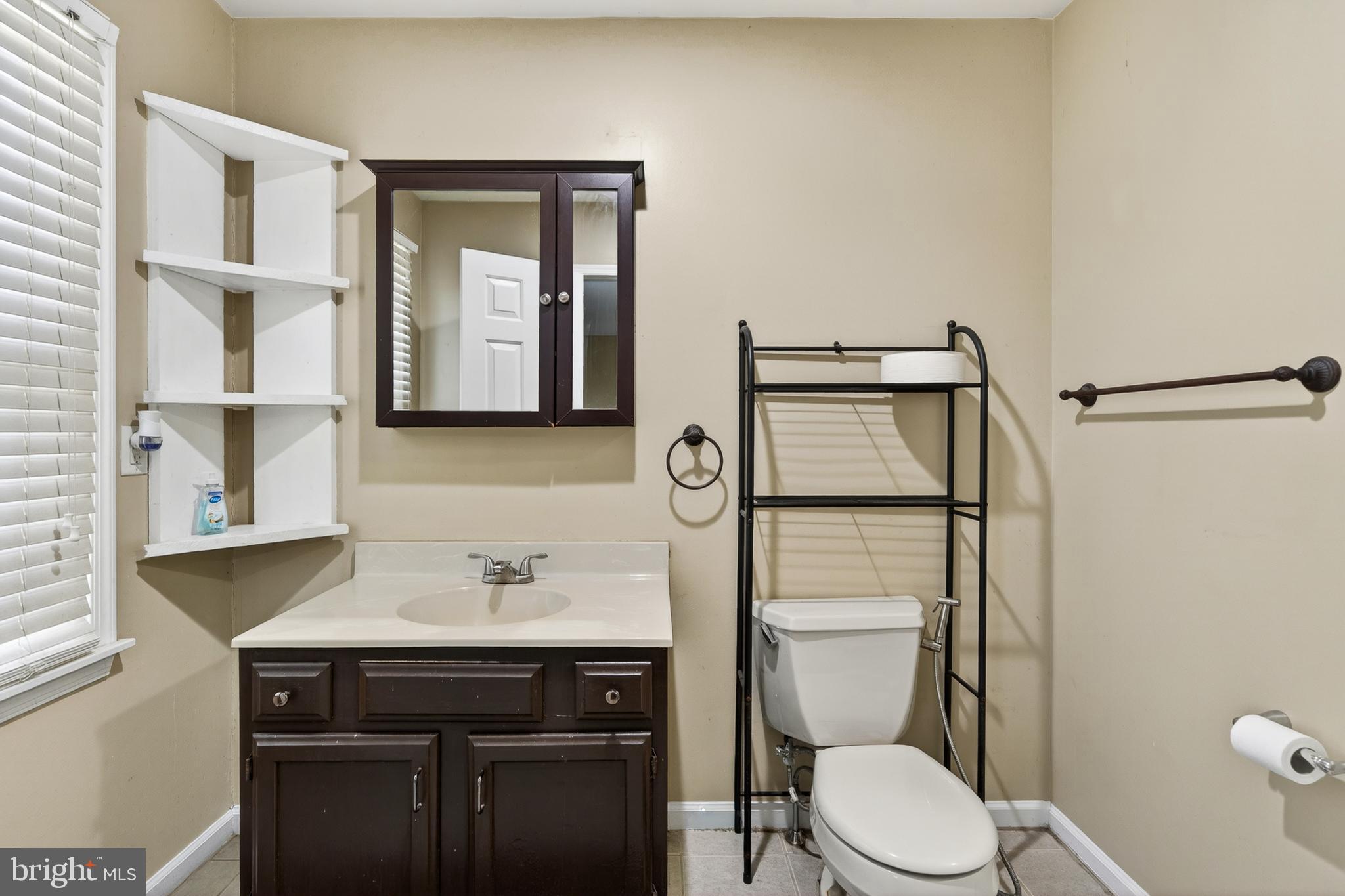 HOLLYTREE ESTS - Residential