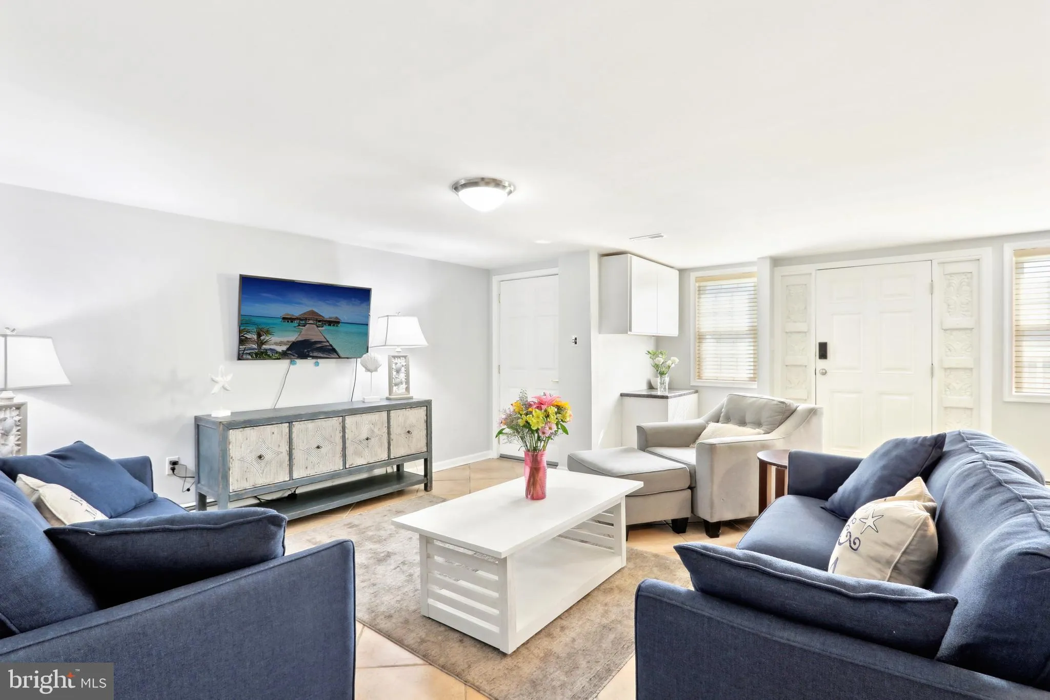 Wildwood, New Jersey 08260, United States, 4 Bedrooms Bedrooms, ,4 BathroomsBathrooms,Residential,Pending,116404