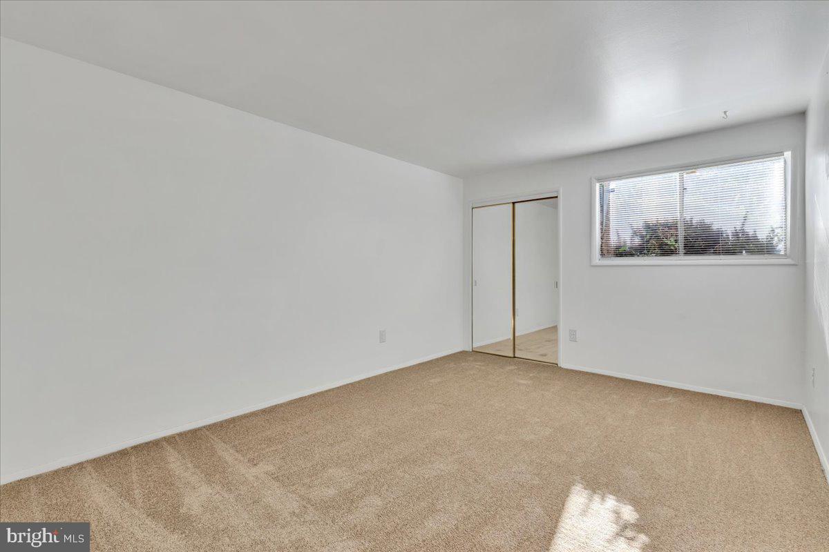 HOLLY HILL - Residential